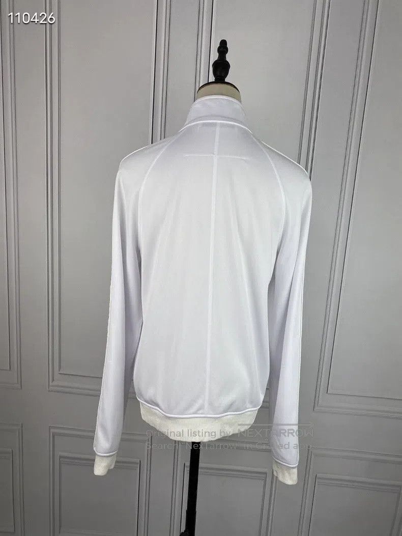 Givenchy Givenchy Size40 White Sportswear White Sportswear Size US M / EU 48-50 / 2 - 2 Thumbnail