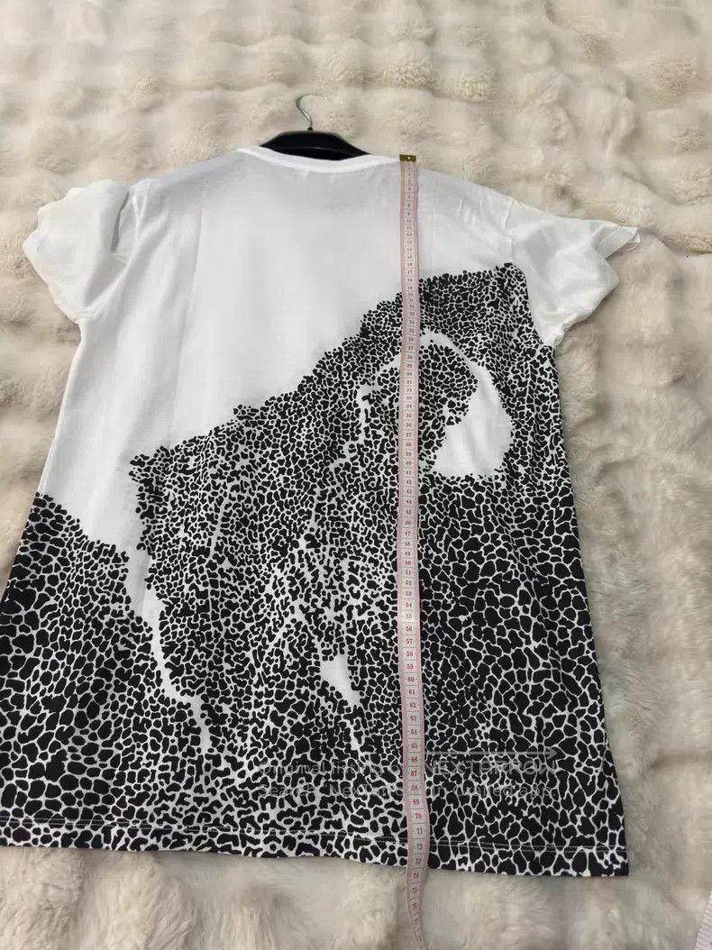 Saint Laurent Paris Saint Laurent Paris Original White Leopard Print Short Sle Size US M / EU 48-50 / 2 - 8 Thumbnail