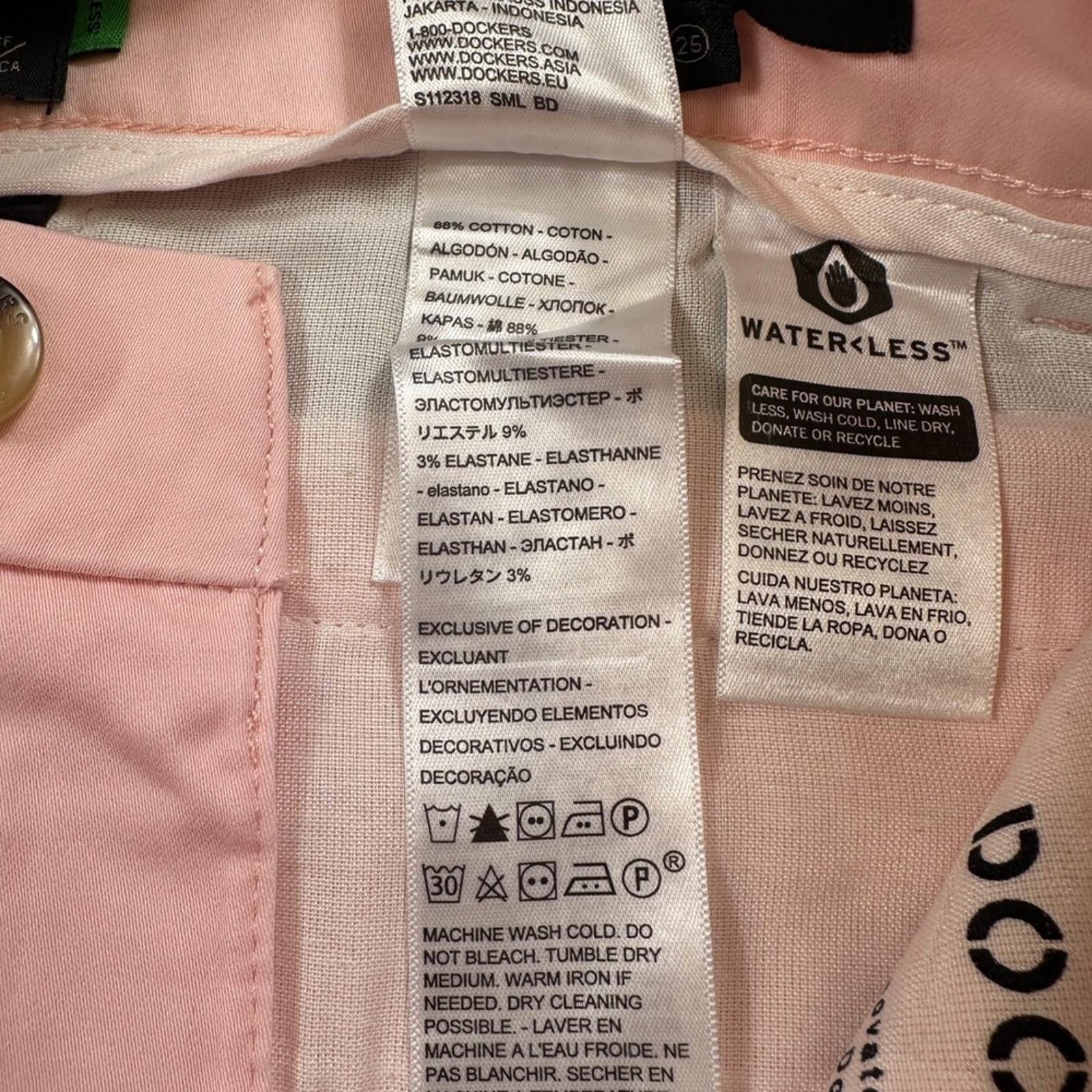 Dockers NWT Dockers Weekend Chino Womens W25 Pink Skinny Pants Size 25" / US 0 / IT 36 - 10 Thumbnail