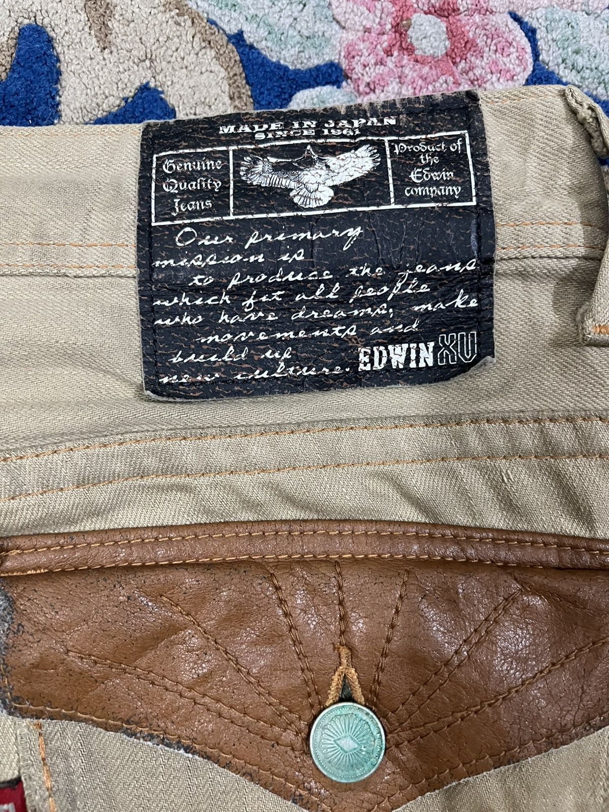Edwin Vintage Edwin XV Flare Beige Tan Denim Size US 33 - 14 Thumbnail
