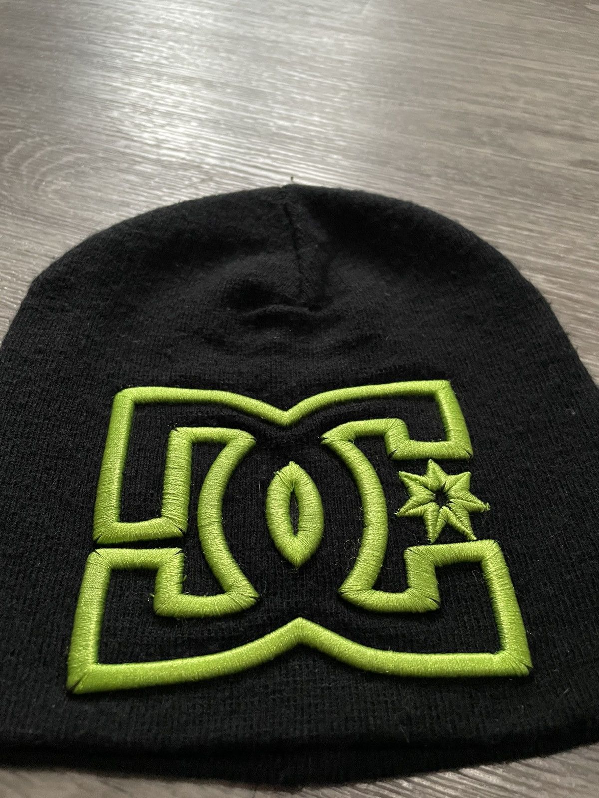 DC Vintage DC Big Logo Skateboarding Style Black Beanie Hat Size ONE SIZE - 5 Thumbnail