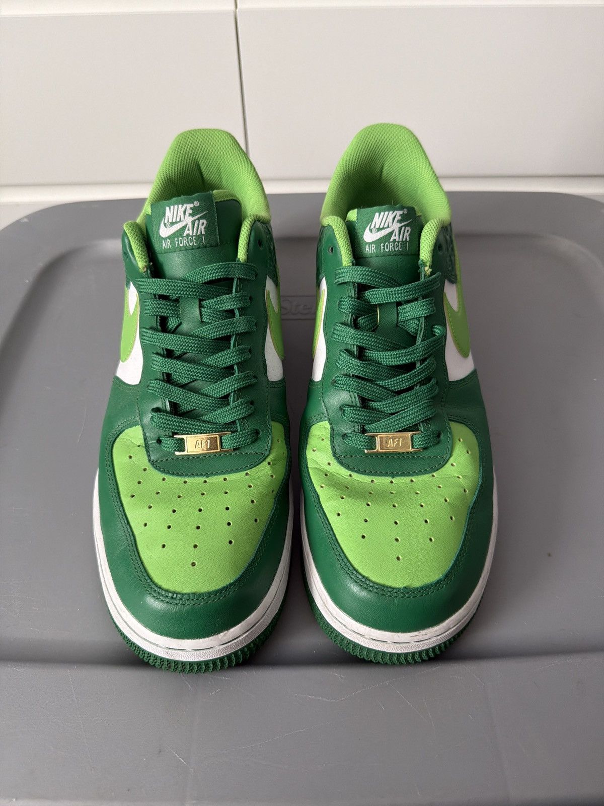 Nike St. Patrick’s Day Air force 1s Size US 11.5 / EU 44-45 - 4 Thumbnail