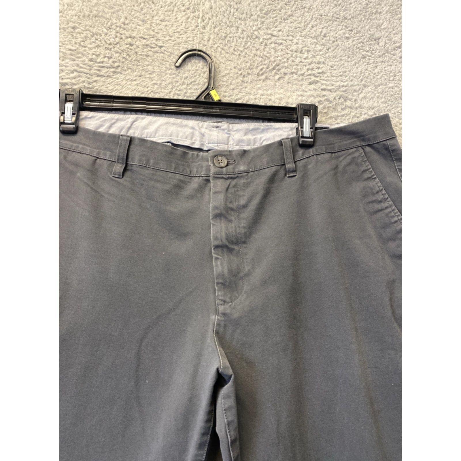 Bonobos BONOBOS Slim Taper Chino Pants Men 40 Regular Inseam 34 Dark Gray Cotton Blend Zip Front Mid Rise Men’s Slim Tapered Pants 40 Mens Gray 158-3 Size US 40 / EU 56 - 2 Thumbnail