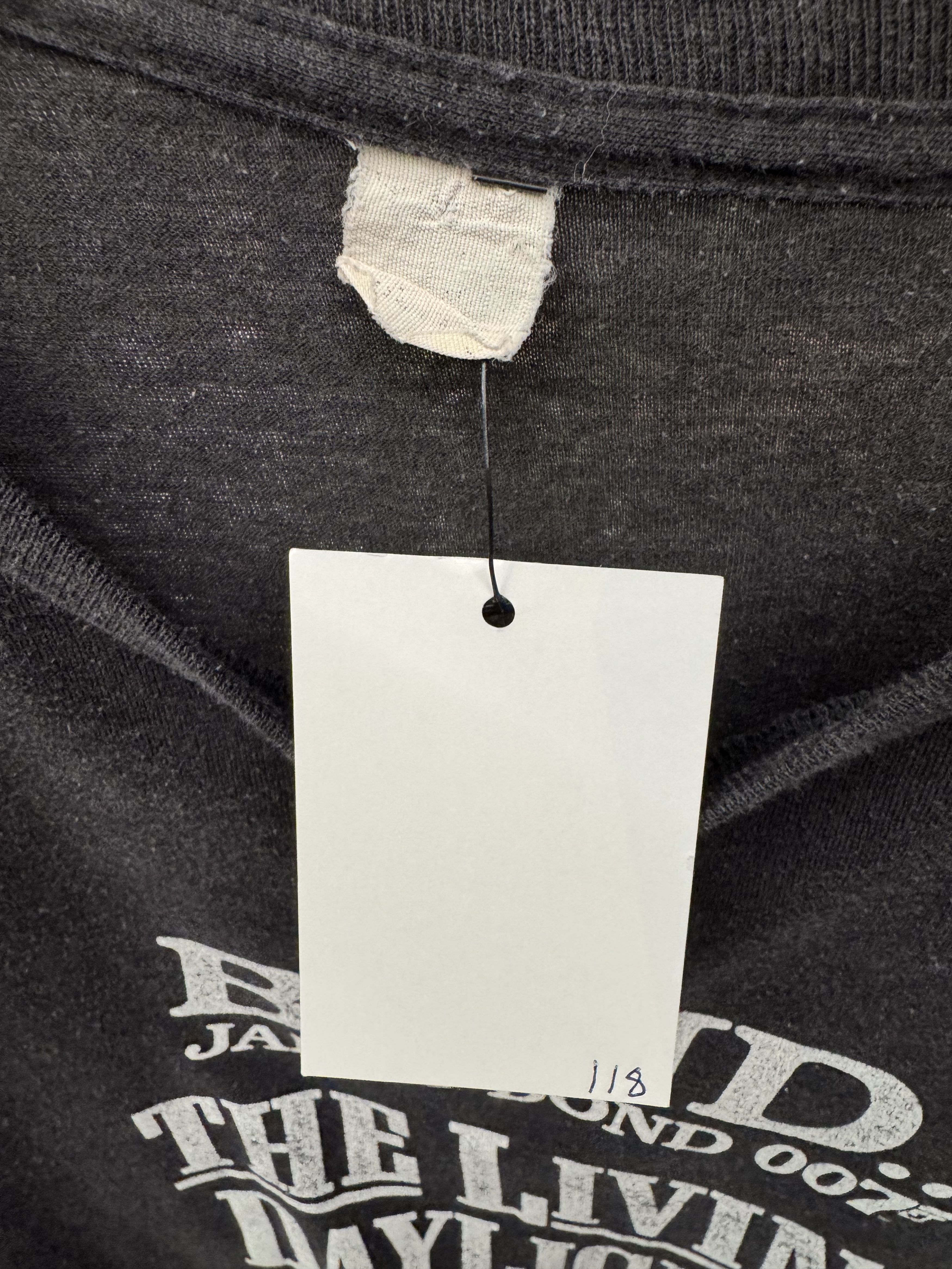 Other Vintage James Bond Tshirt Size US M / EU 48-50 / 2 - 2 Thumbnail