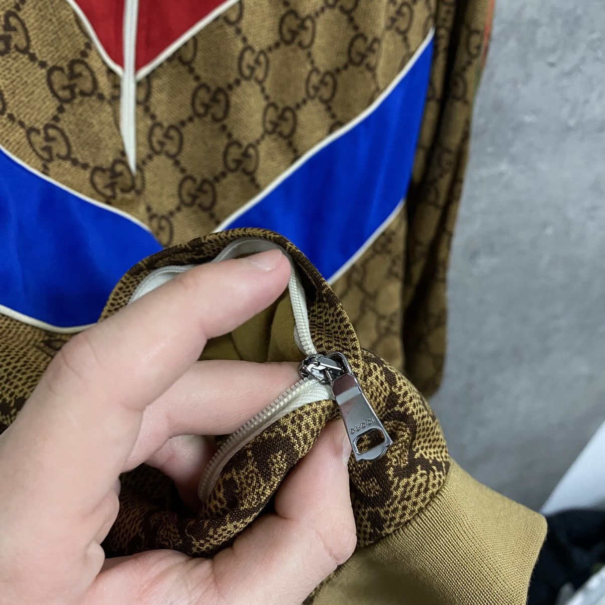 Gucci Vintage Monogram Gucci Full Zip Jacket GG Hoodie Olypmic Size US L / EU 52-54 / 3 - 6 Thumbnail