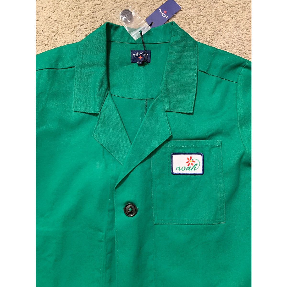 image of Noah Logo Lab Coat in Green, Men's (Size XS)