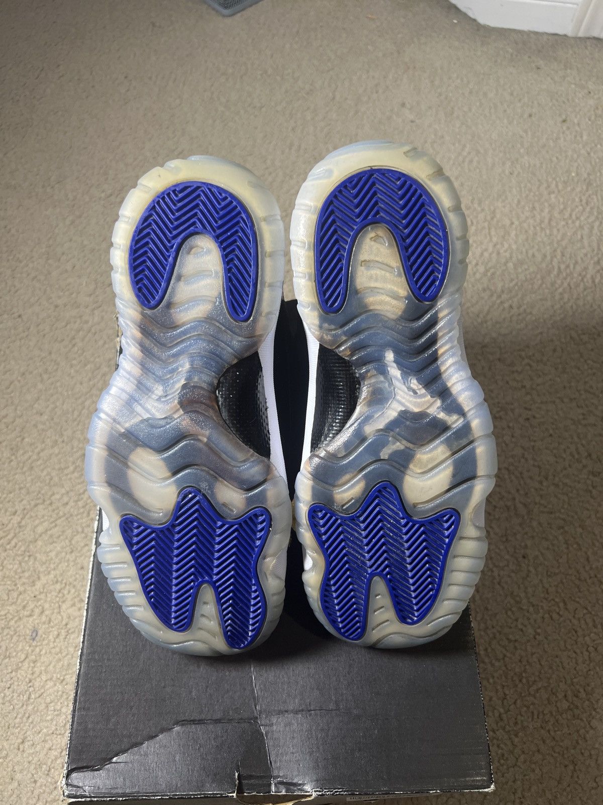 Jordan Brand Jordan 11 “Space Jam” Size US 6 / EU 39 - 6 Thumbnail