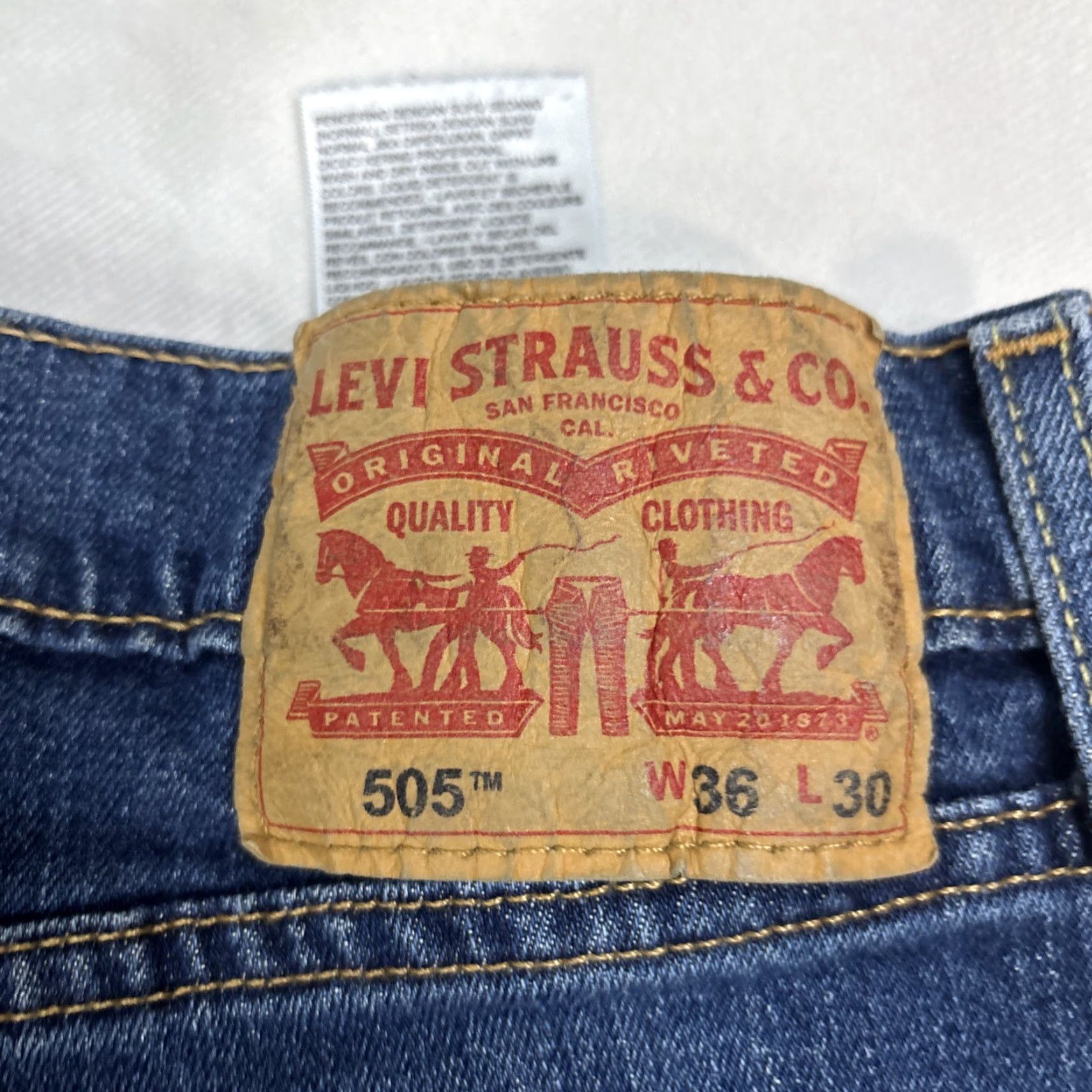Levi's Levi's 505 Jeans Medium Wash Men Adult 36x30 Straight Leg Blue Denim Regular Pocket Coin 90s? Size US 36 / EU 52 - 2 Thumbnail