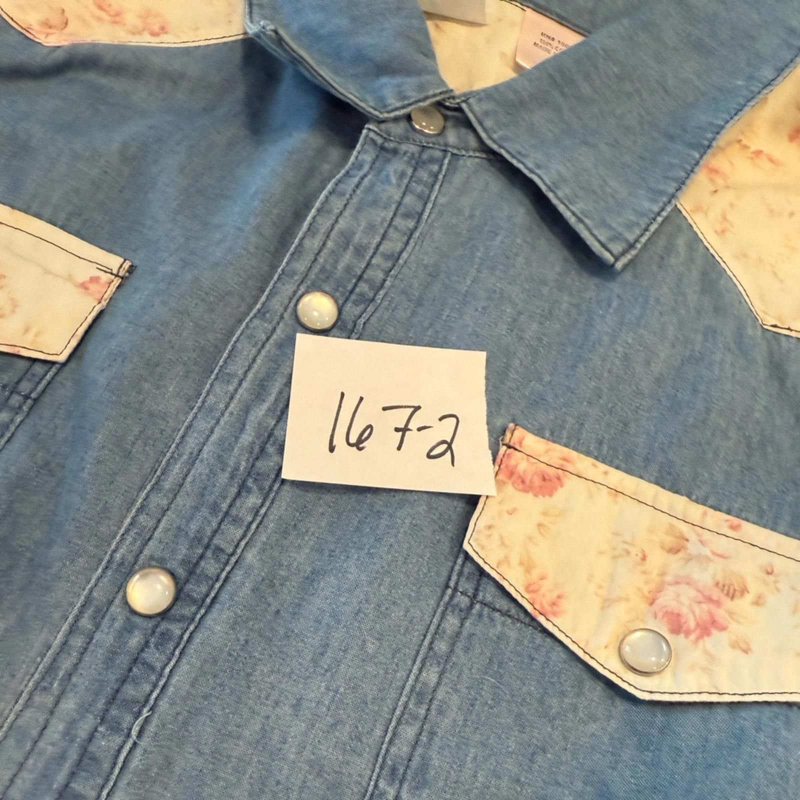 Other Twisted Angles western denim floral crop top SZ LG Size L / US 10 / IT 46 - 12 Thumbnail