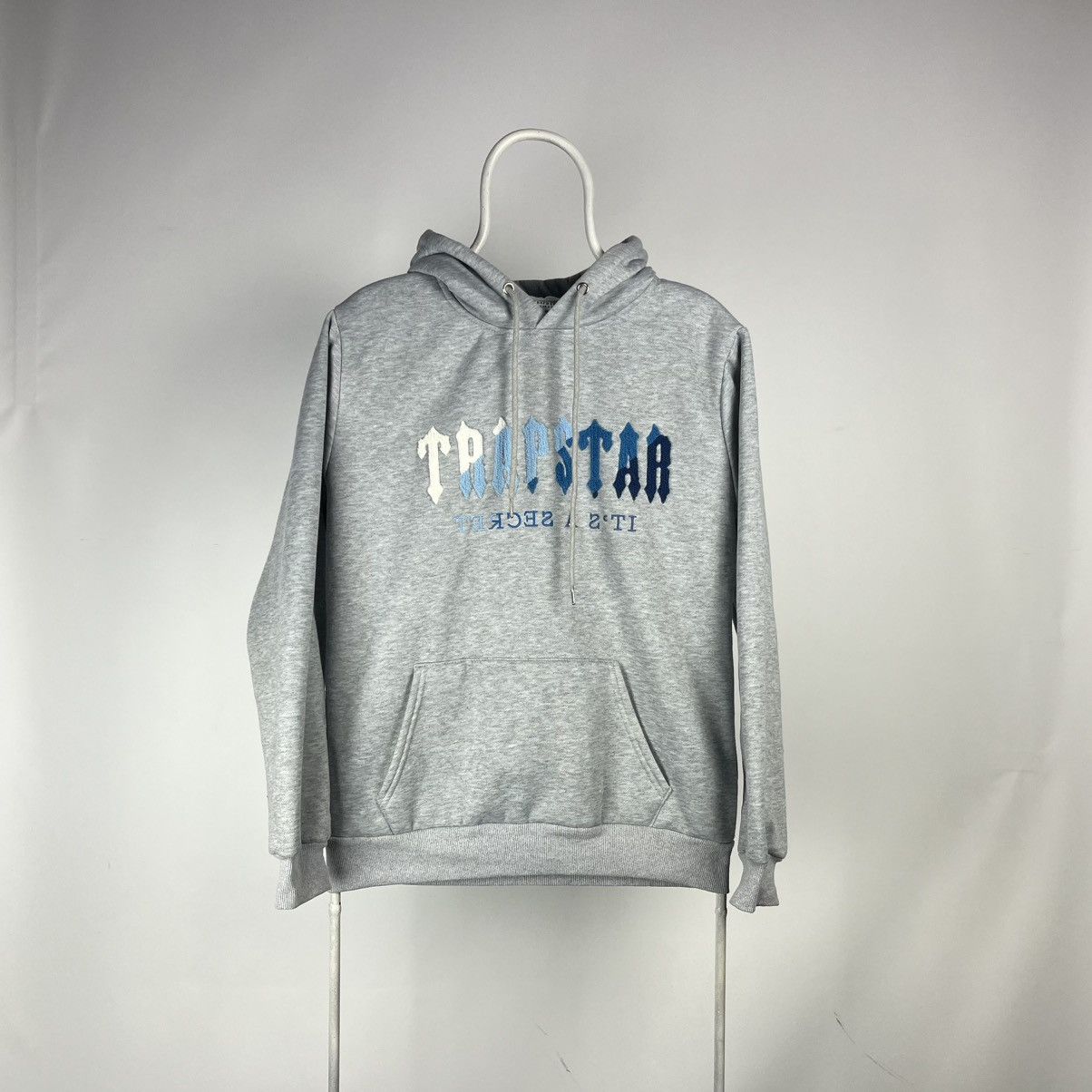 Trapstar London Trapstar London hoodie y2k embroidered size Medium Size US M / EU 48-50 / 2 - 1 Thumbnail