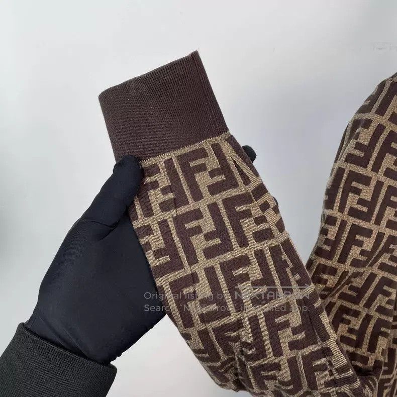 Fendi Fendi Monogrammed F Printed Knit Top, Brown Size XS / US 0-2 / IT 36-38 - 3 Thumbnail