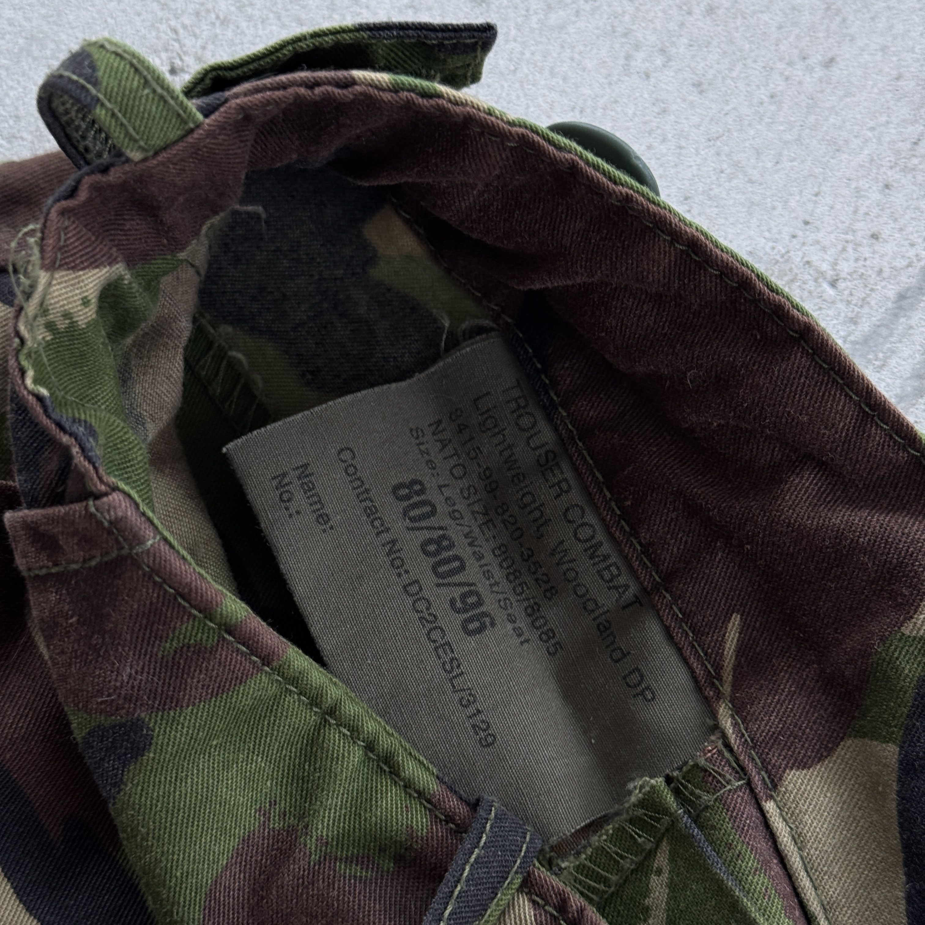Vintage Vintage American Army Cargo Baggy Pants Size US 31 - 7 Thumbnail