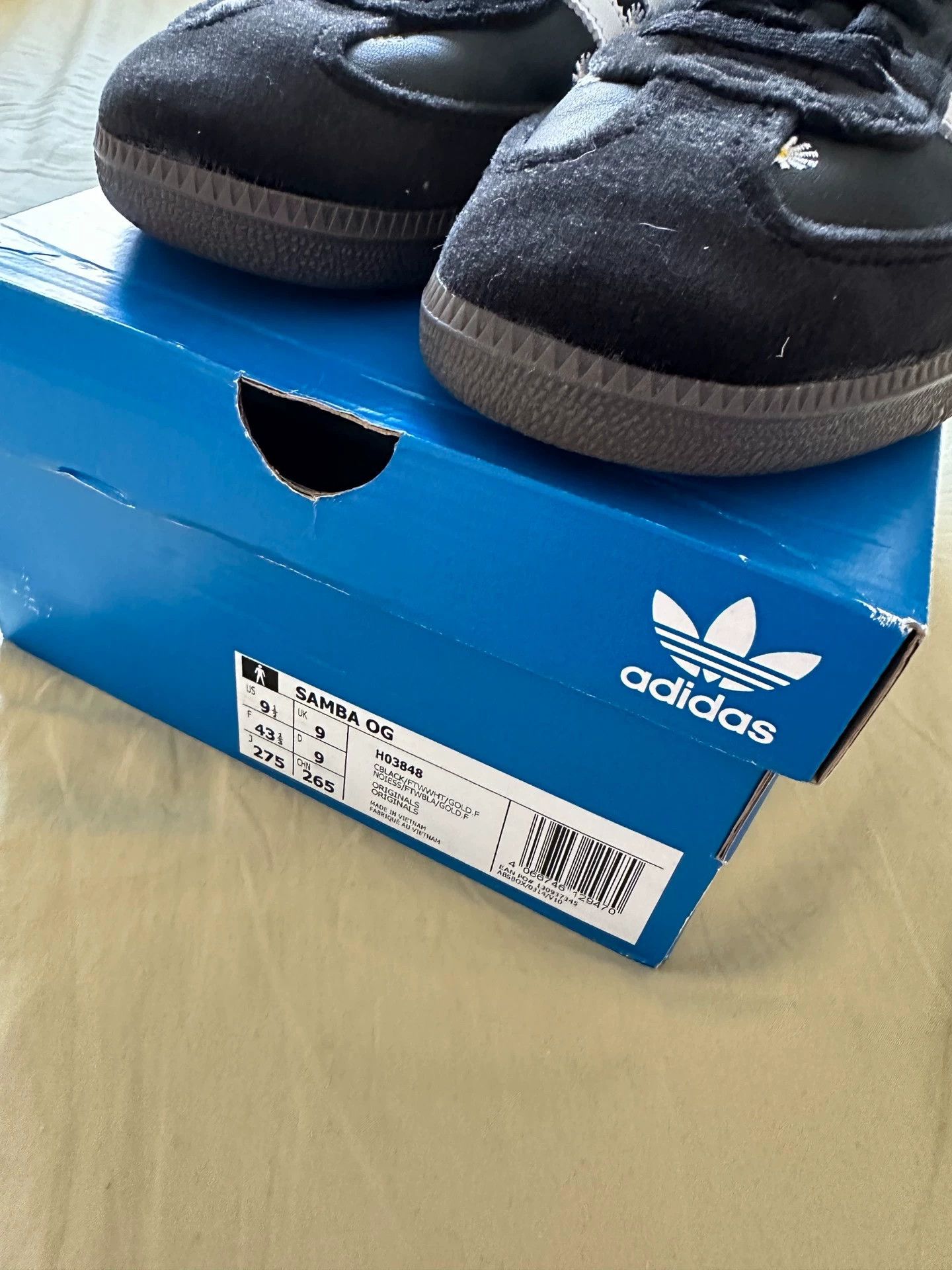 Adidas adidas Samba atmos x FACE x Originals Daisy Limited 43 1/3 Size US 9.5 / EU 42-43 - 3 Thumbnail