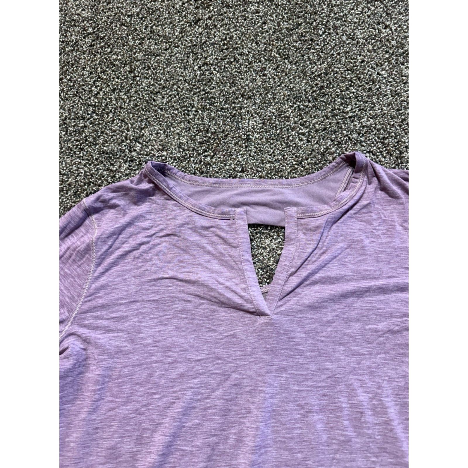 Under Armour Under Armour Celliant Women Tank Shirt Size S Purple Lightweight Running Size S / US 4 / IT 40 - 2 Thumbnail