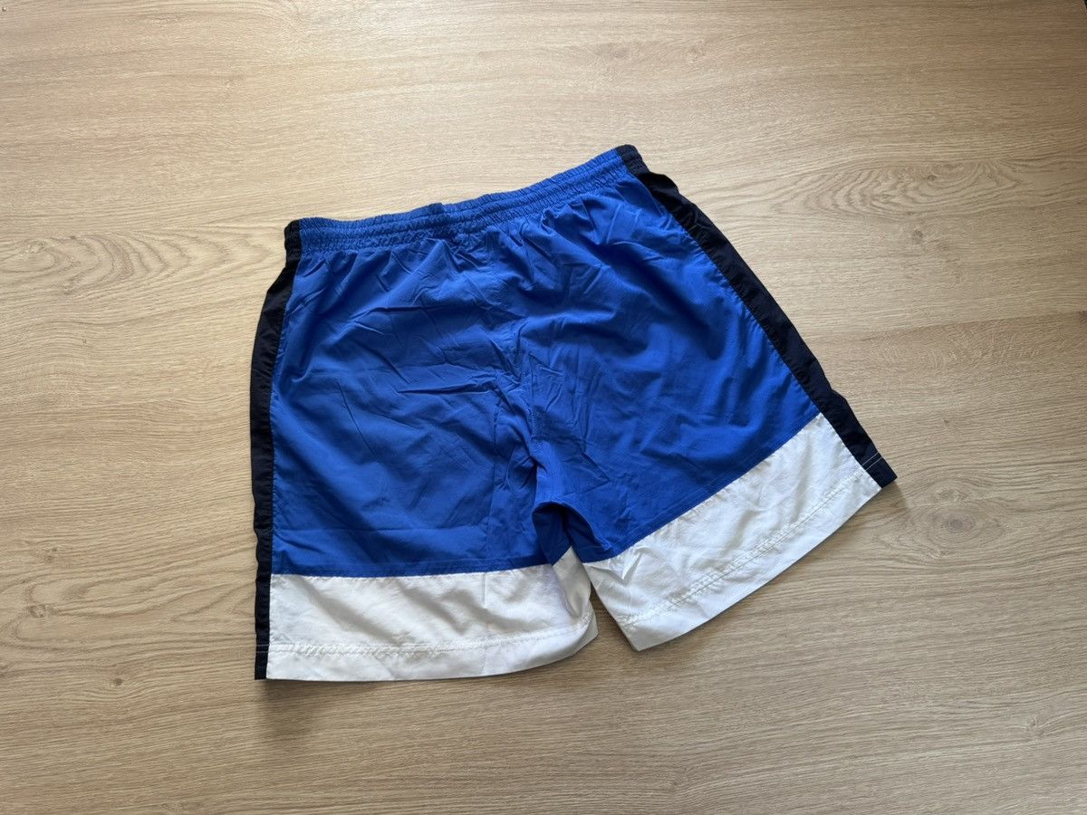 Vintage Vintage 00’s Nike Swim Nylon Shorts Size US 34 / EU 50 - 3 Thumbnail