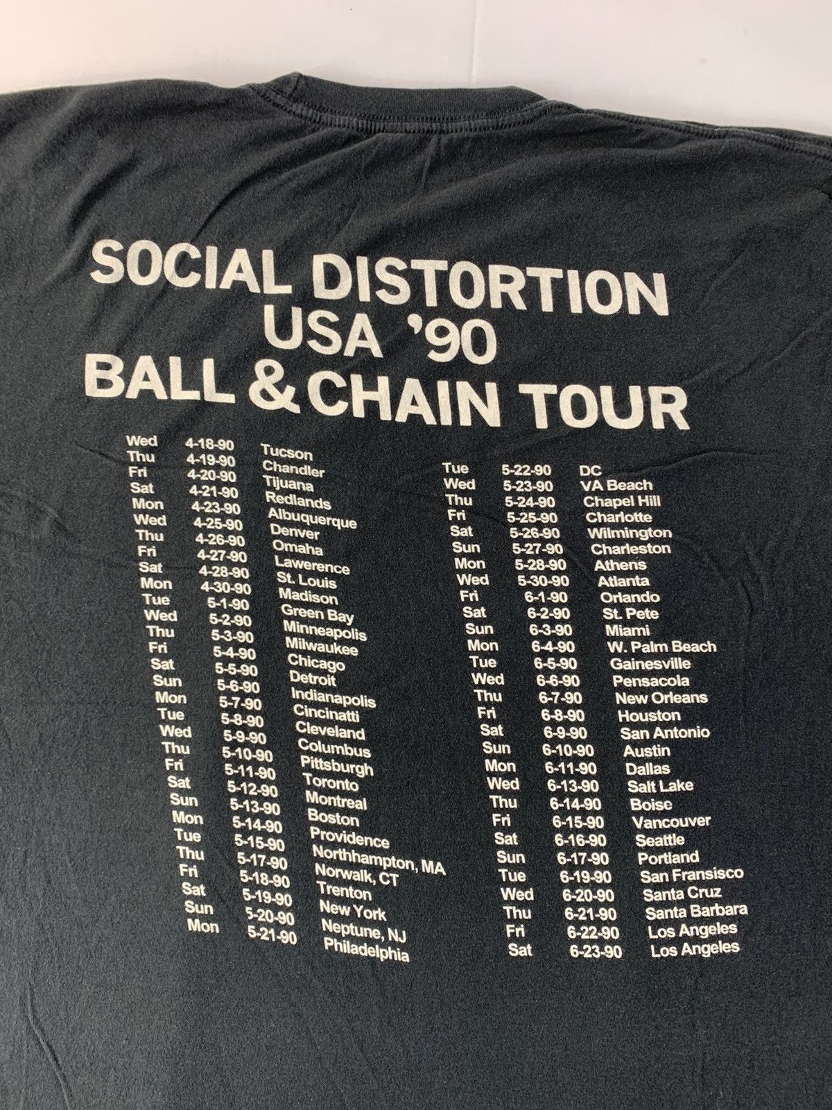 Band Tees Social Distortion USA Ball & Chain Tour 1990 Big Logo Tee Size US XXL / EU 58 / 5 - 5 Thumbnail