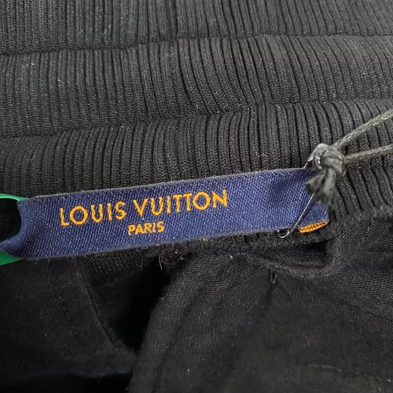 Louis Vuitton LOUIS VUITTON size s Rainbow bar monogram embroidered logo Size US 28 / EU 44 - 7 Thumbnail