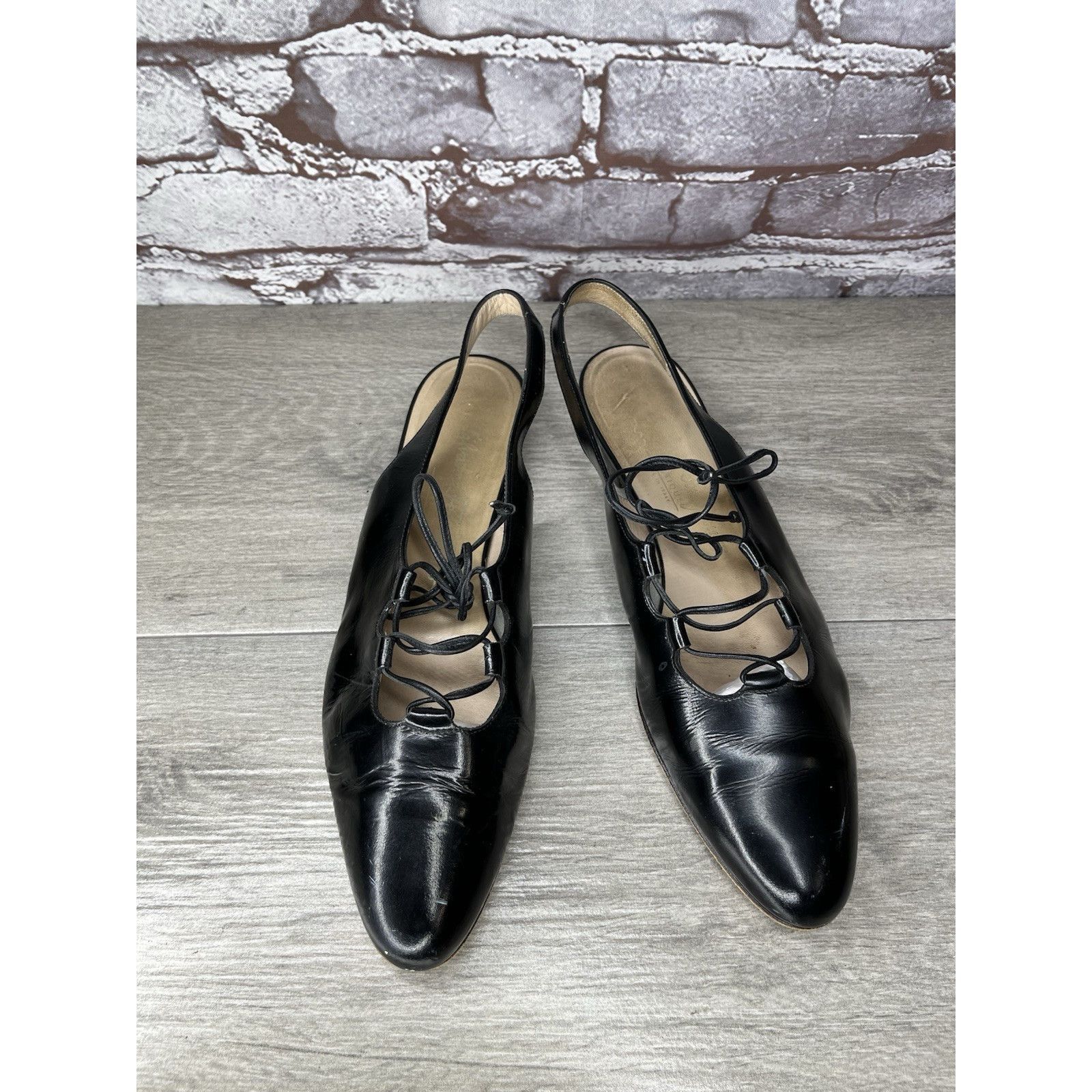 Salvatore Ferragamo Salvatore Ferragamo Boutique Black Patent Leather Pumps Shoe Size US 9 / IT 39 - 6 Thumbnail