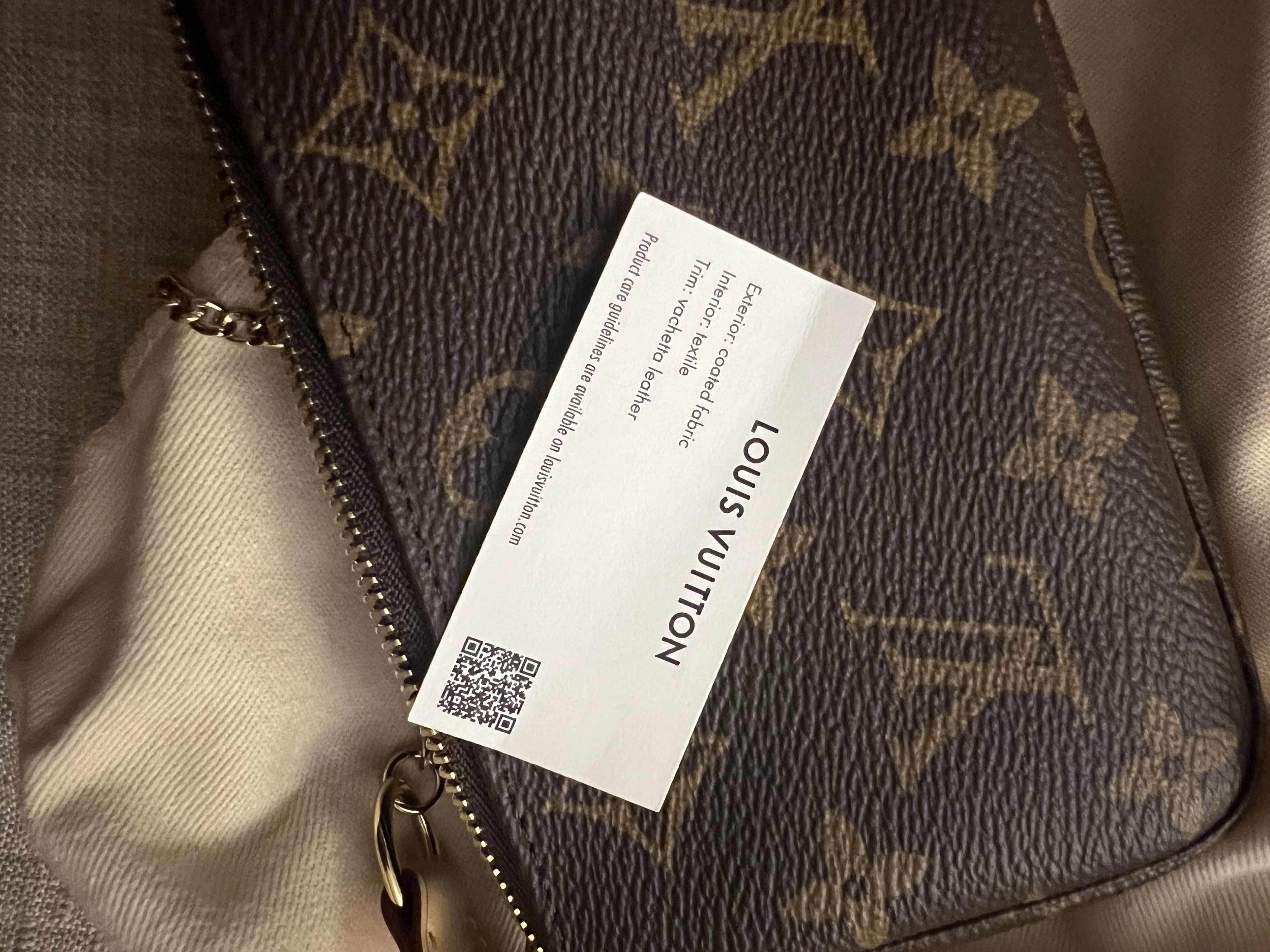 Louis Vuitton LV Mini Pochette Bag Size ONE SIZE - 5 Thumbnail
