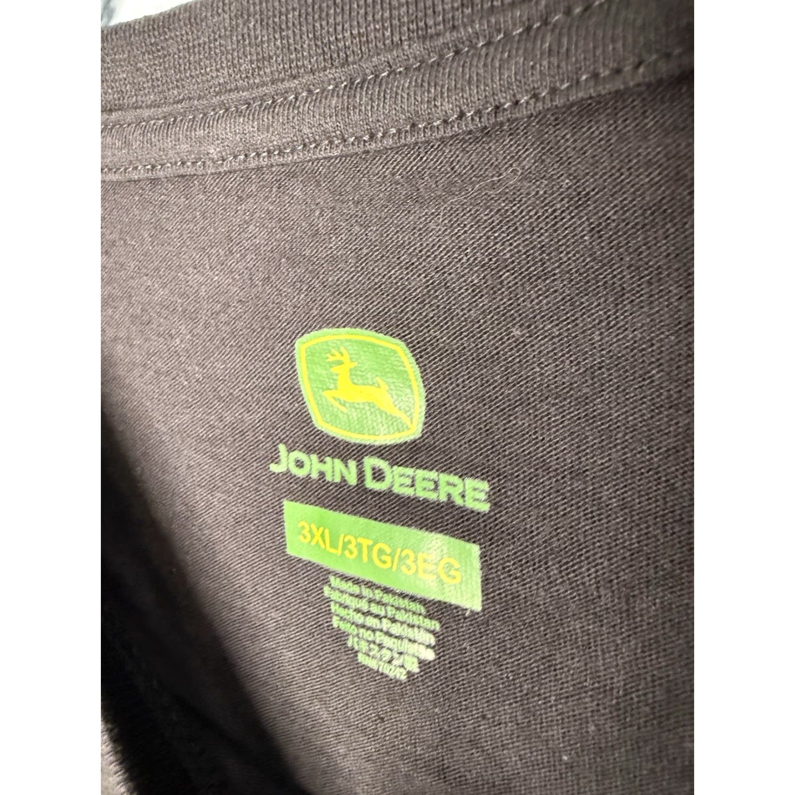 John Deere John Deere T Shirt Mens 3XL Black Logo Short Sleeve Crew Neck NWT Antiques Farming Vintage? Size US XXL / EU 58 / 5 - 3 Thumbnail