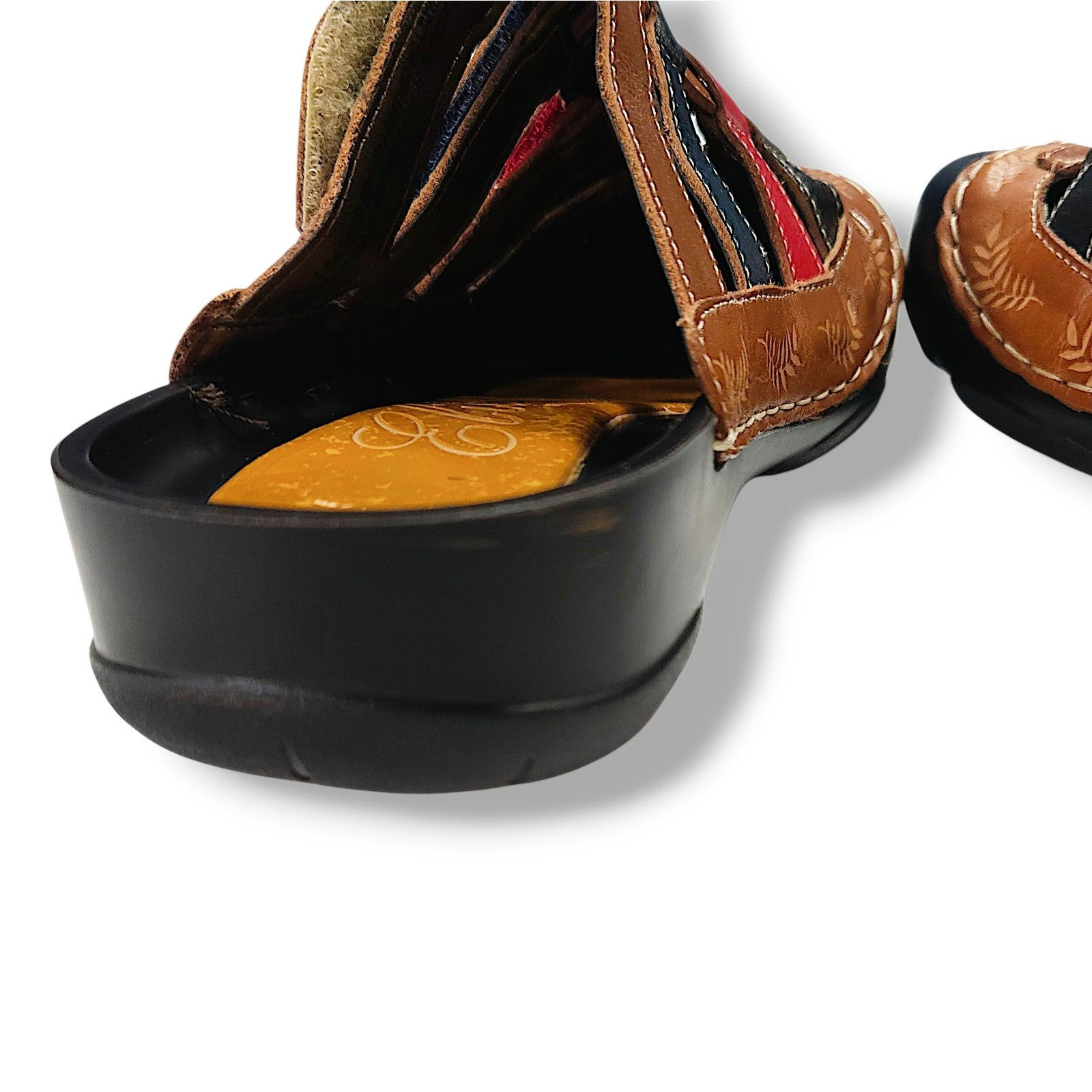 Other Corkys Elite Heidi Closed Toe Clog Strap Brown Leather 6 Size US 6 / IT 36 - 8 Thumbnail