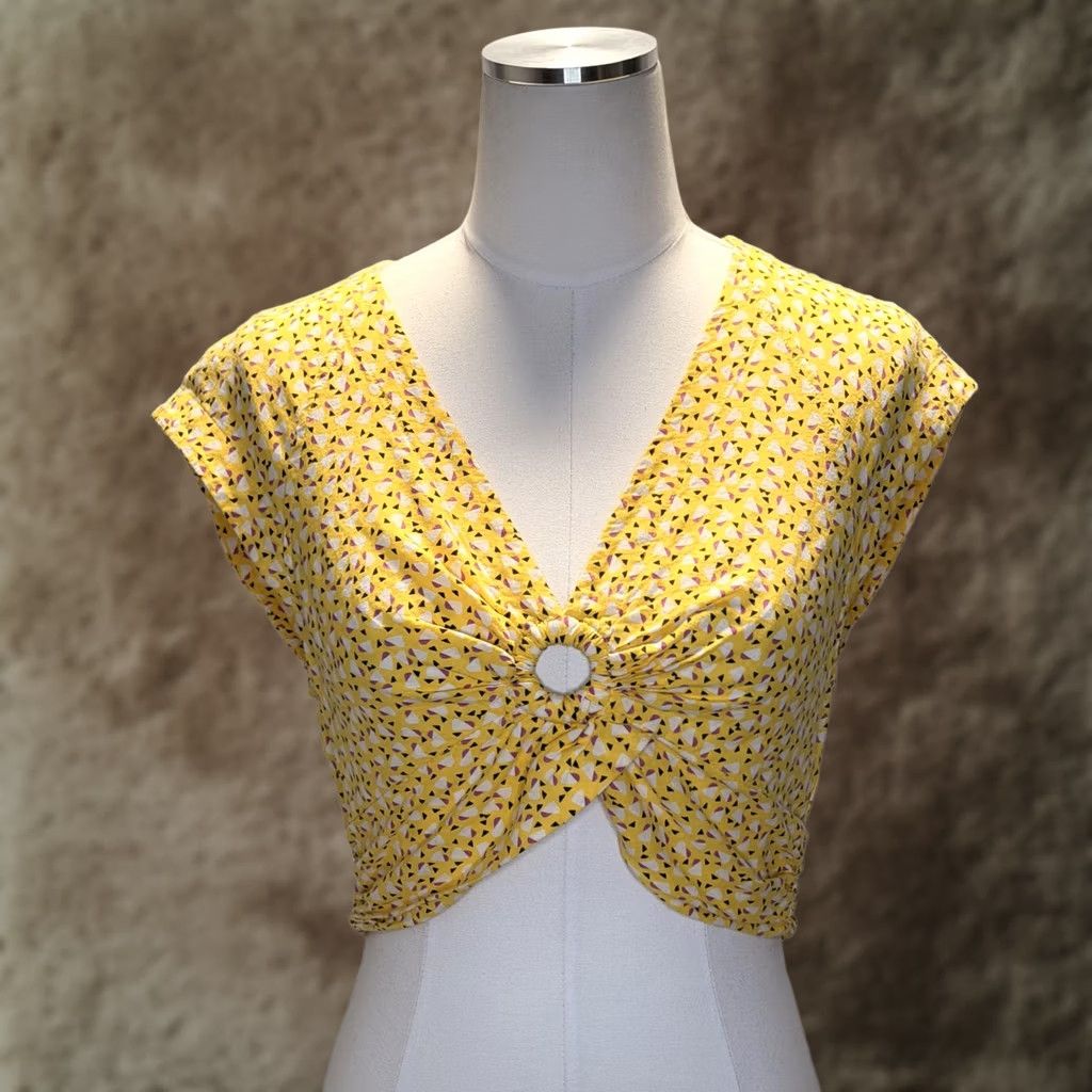 Free People Free People Blouse Womens S Yellow Geometric Ring Cropped Cap Sleeve Top Size S / US 4 / IT 40 - 1 Thumbnail