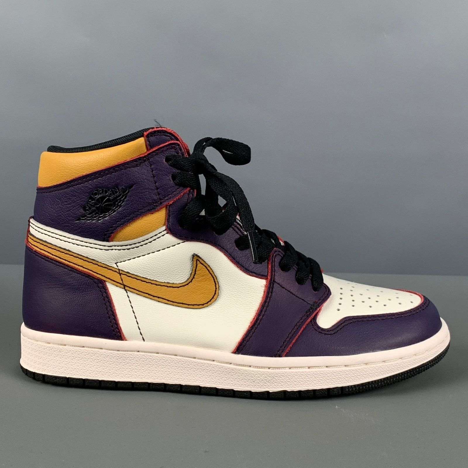 Nike NIKE White Purple Color Block Leather High Top Sneakers Size US 6 / EU 39 - 2 Thumbnail