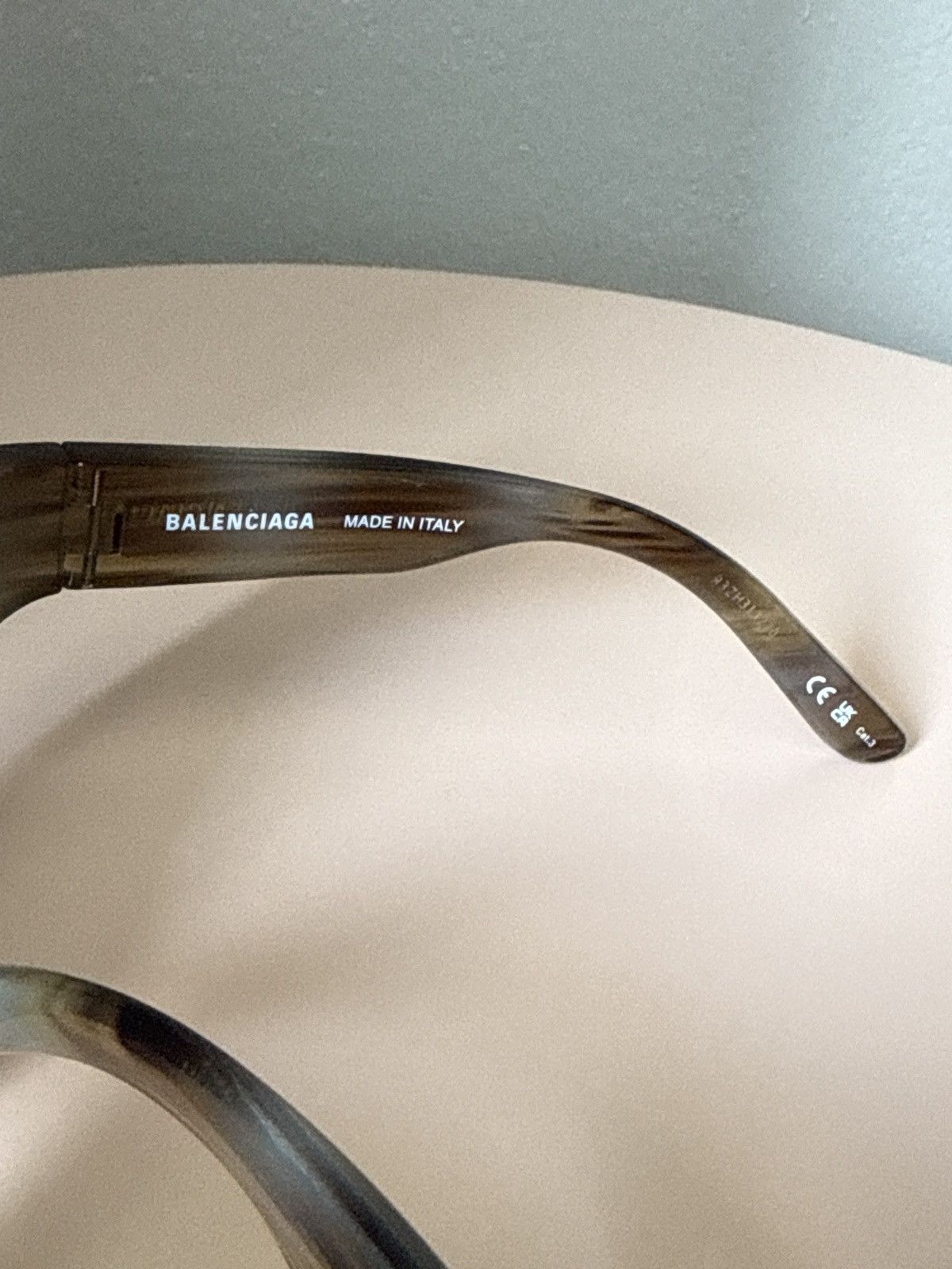 Balenciaga Balenciaga Fennec Oval Sunglasses Size ONE SIZE - 4 Thumbnail