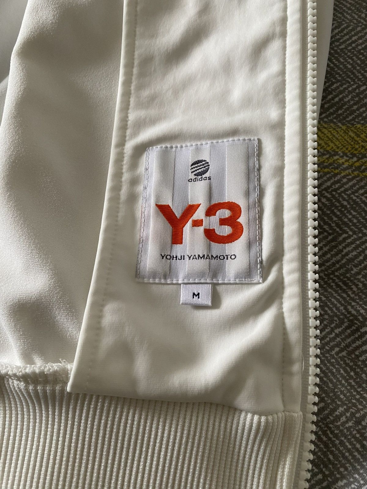 Y-3 Y-3 Yohji Yamamoto × adidas “Heroes” SS2004 Olympic Graphic Size US M / EU 48-50 / 2 - 5 Thumbnail