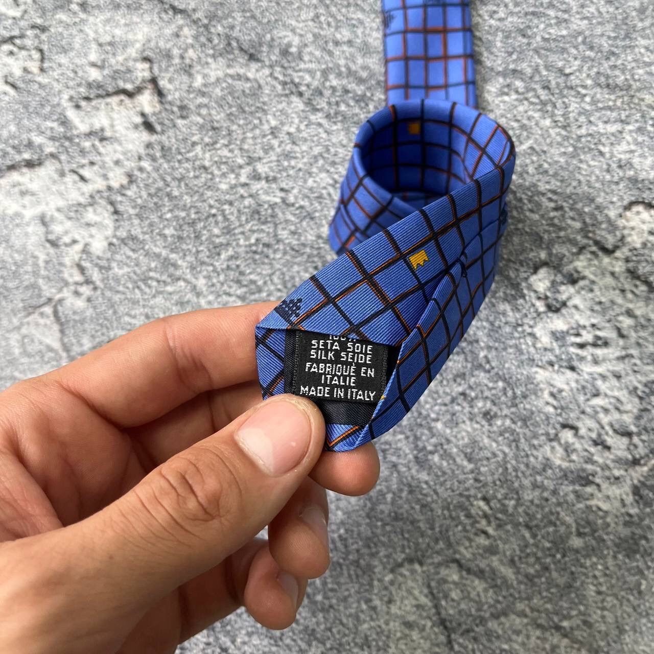 Vintage Vintage Audi Men's Silk Tie Blue And Ivory Striped Pattern Size ONE SIZE - 3 Thumbnail