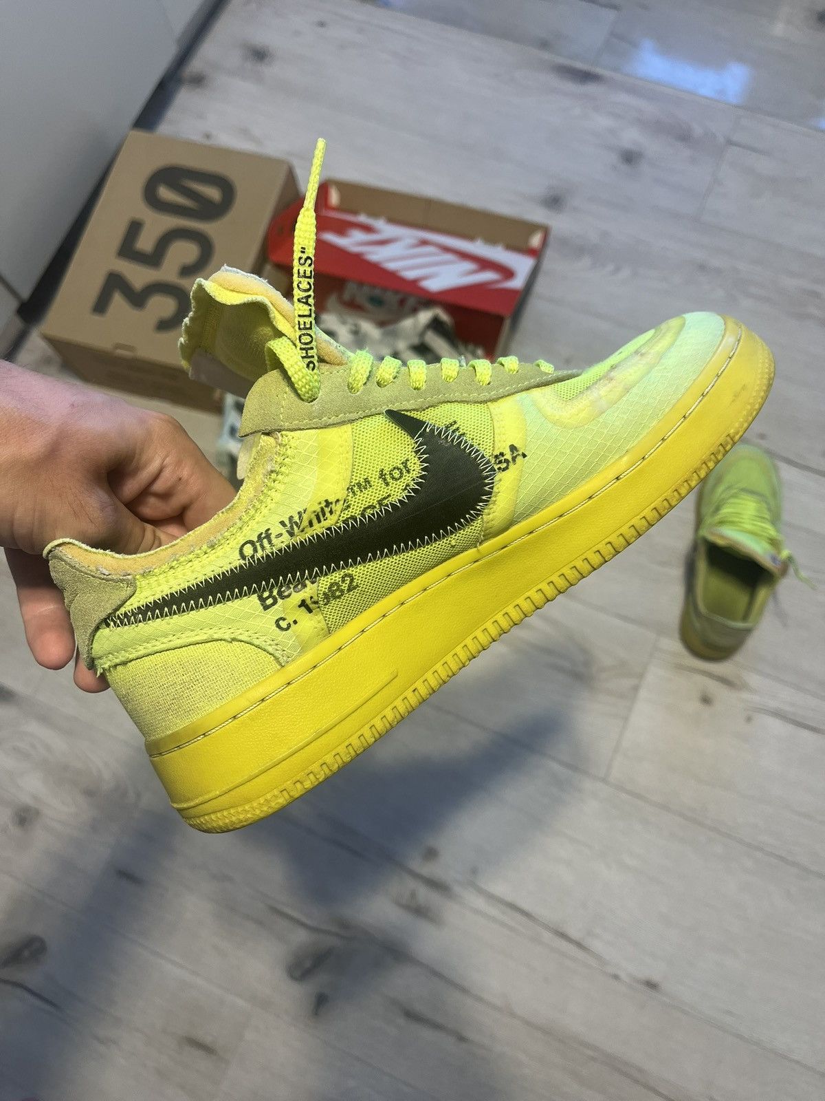 Nike × Off-White Nike x Off White AF1 ‘Volt’ Size US 6.5 / EU 39-40 - 10 Thumbnail