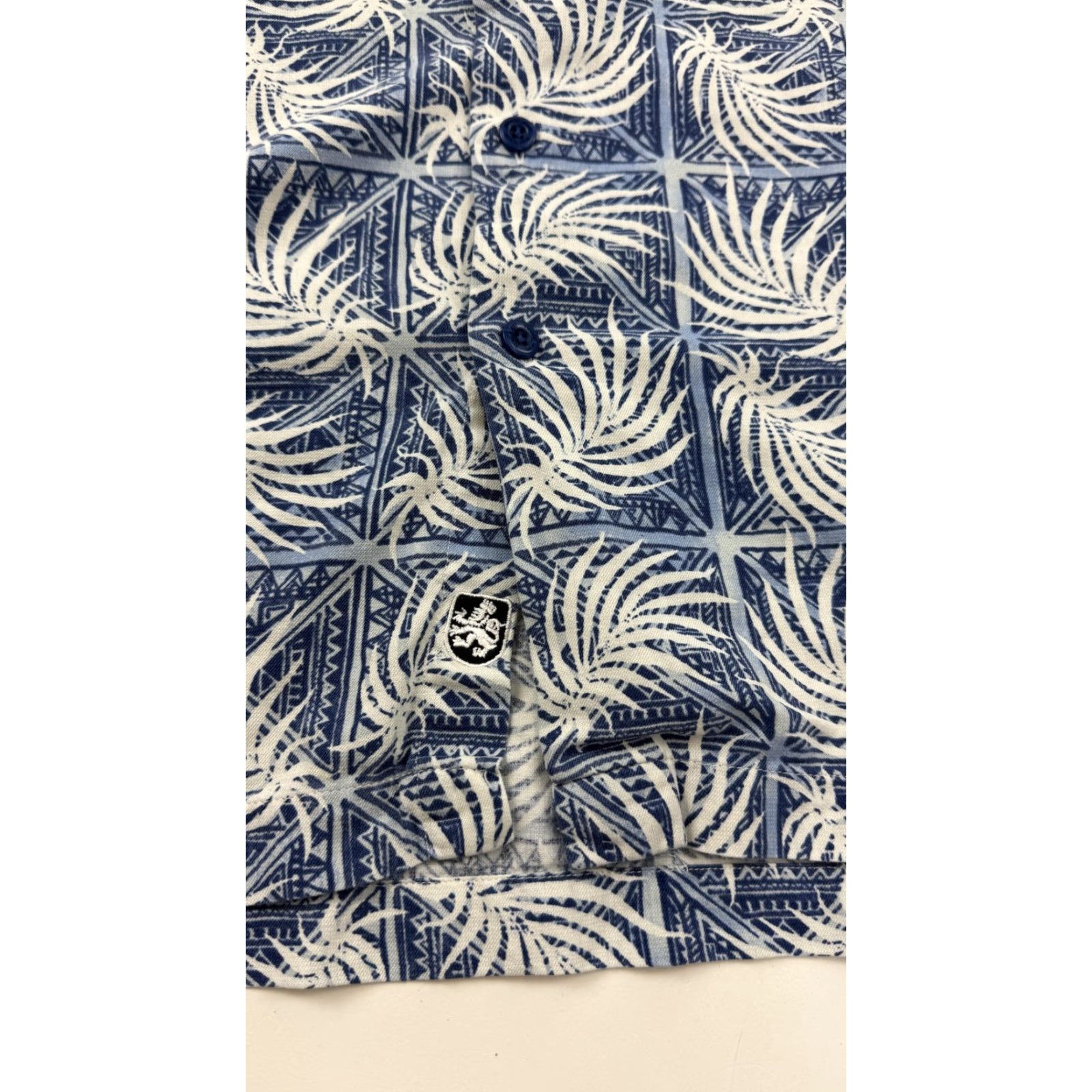 Nat Nast Nat Nast Shirt Mens XL Blue White Silk Cotton Hawaiian Palm Print Casual Size US XL / EU 56 / 4 - 4 Thumbnail