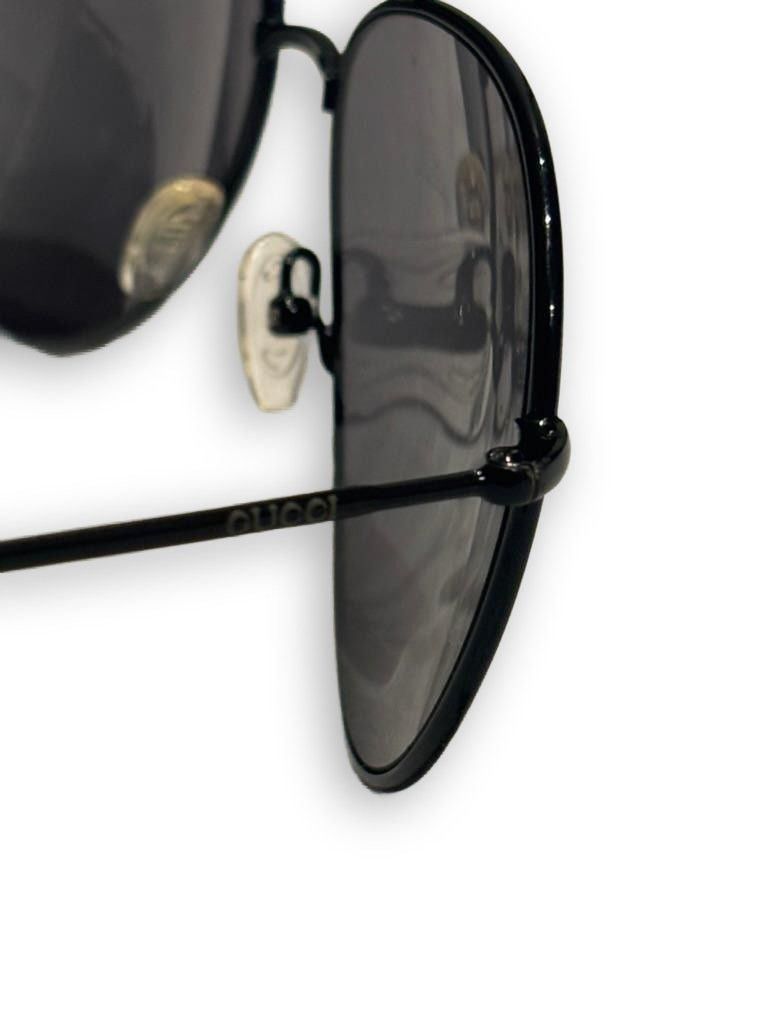 Gucci Gucci - Aviator Black Dark Grey Lenses Preloved Size ONE SIZE - 8 Thumbnail