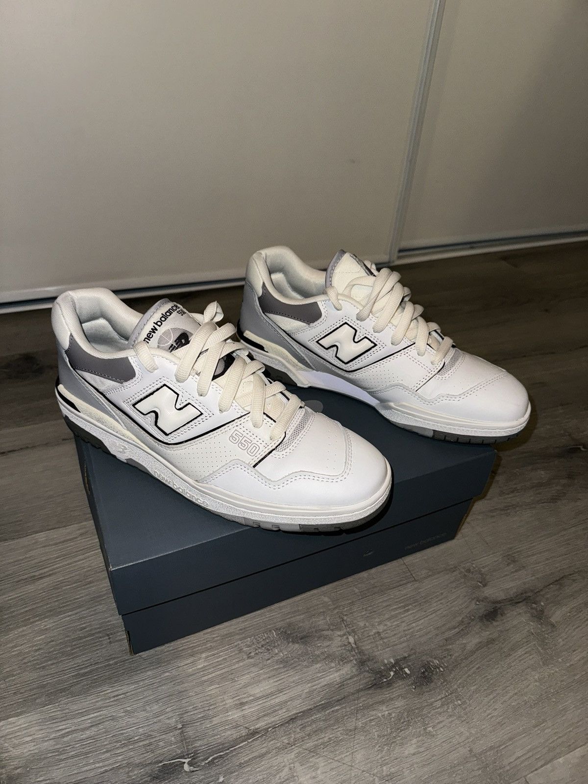image of New Balance 550 Cream White Grey Shoes in White/Cream, Men's (Size 10)