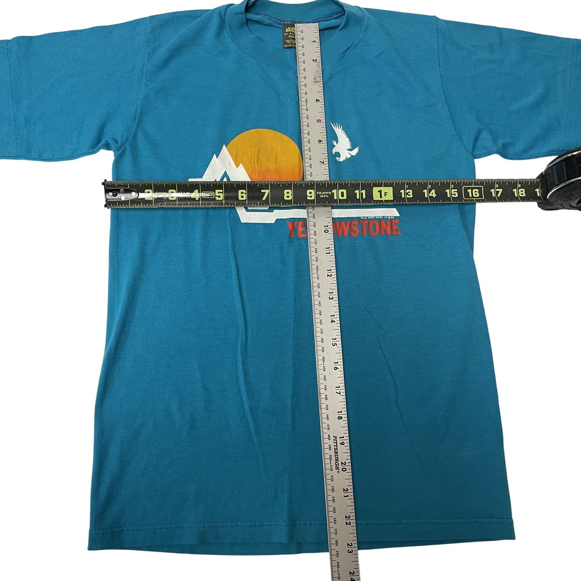 Russell Athletic Vtg Russell Turquoise 1983 YELLOWSTONE National Park T Shirt Size US S / EU 44-46 / 1 - 5 Thumbnail