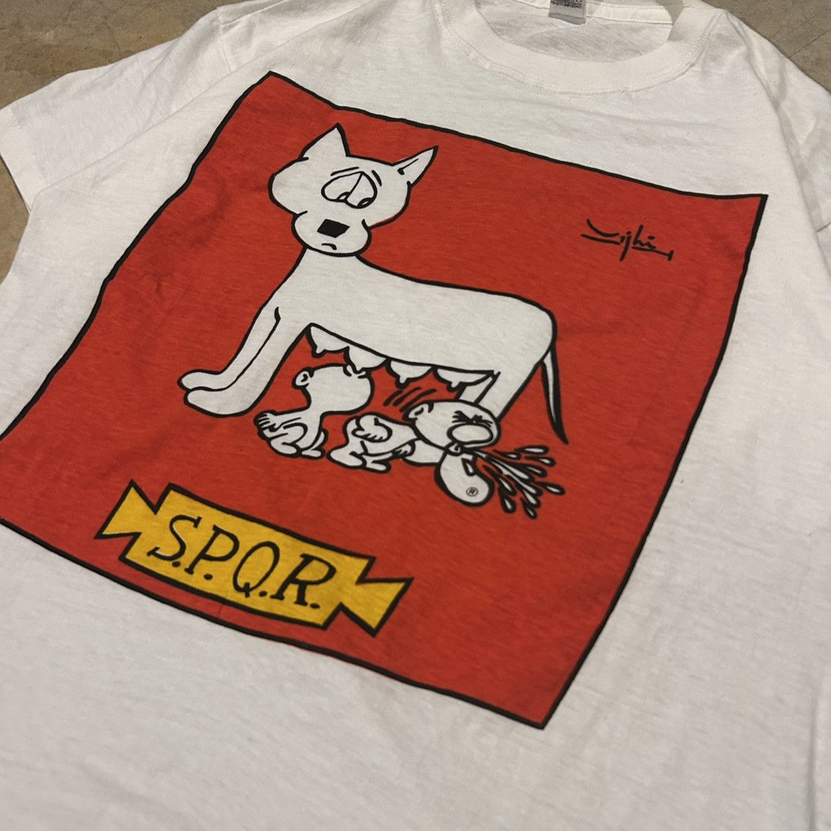 Unsound Rags × Vintage Vintage 1990s Vittorio Vighi SPQR Roma She Wolf Art Tee Rare Size US L / EU 52-54 / 3 - 3 Thumbnail