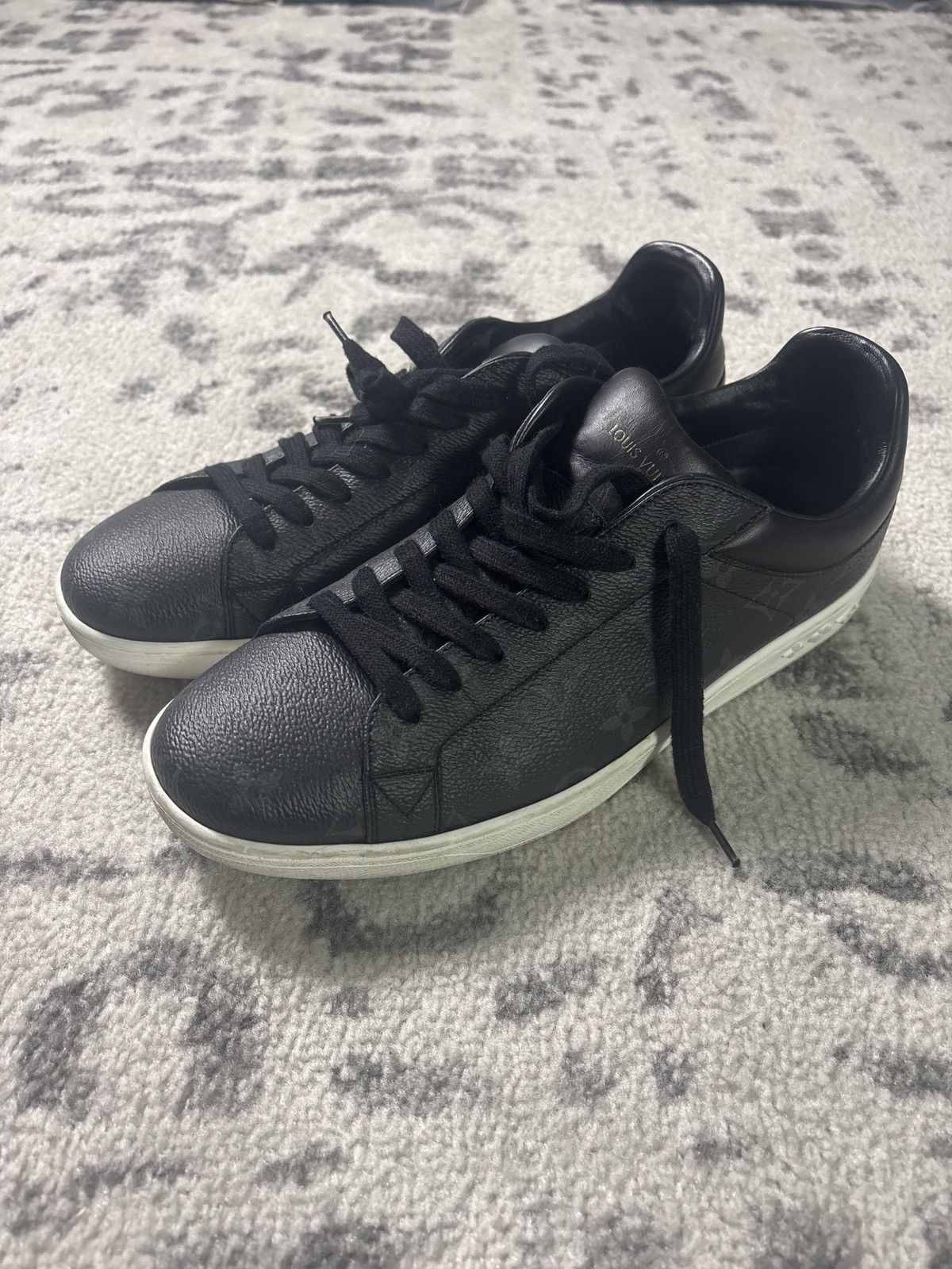 Louis Vuitton LOUIS VUITTON DRESS SHOES Size US 7 / EU 40 - 1 Thumbnail
