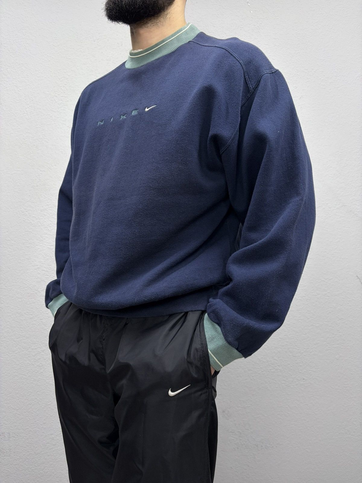 Nike Vintage Nike Sweatshirt 90s–Y2K Swoosh Crewneck Archive Size US M / EU 48-50 / 2 - 3 Thumbnail
