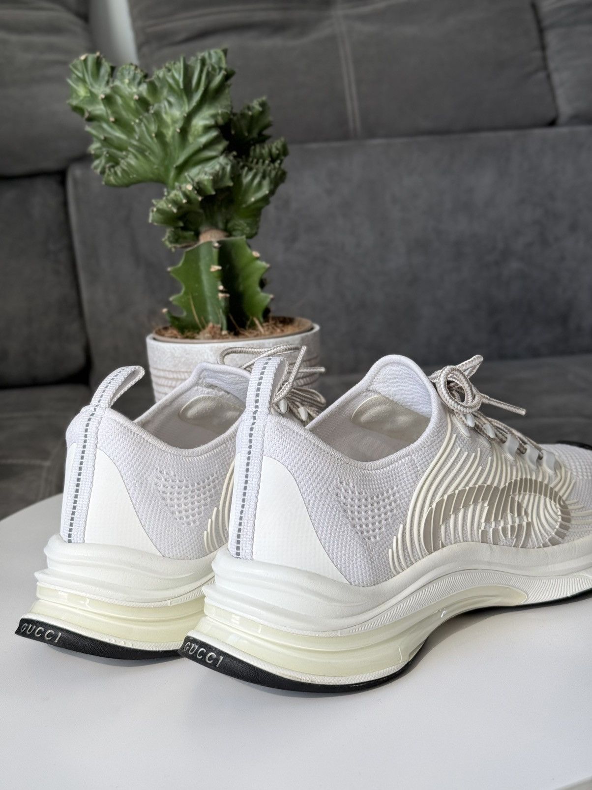 Gucci Gucci Run White Sneakers Mens Size US 12 / 45 IT Size US 12 / EU 45 - 13 Thumbnail