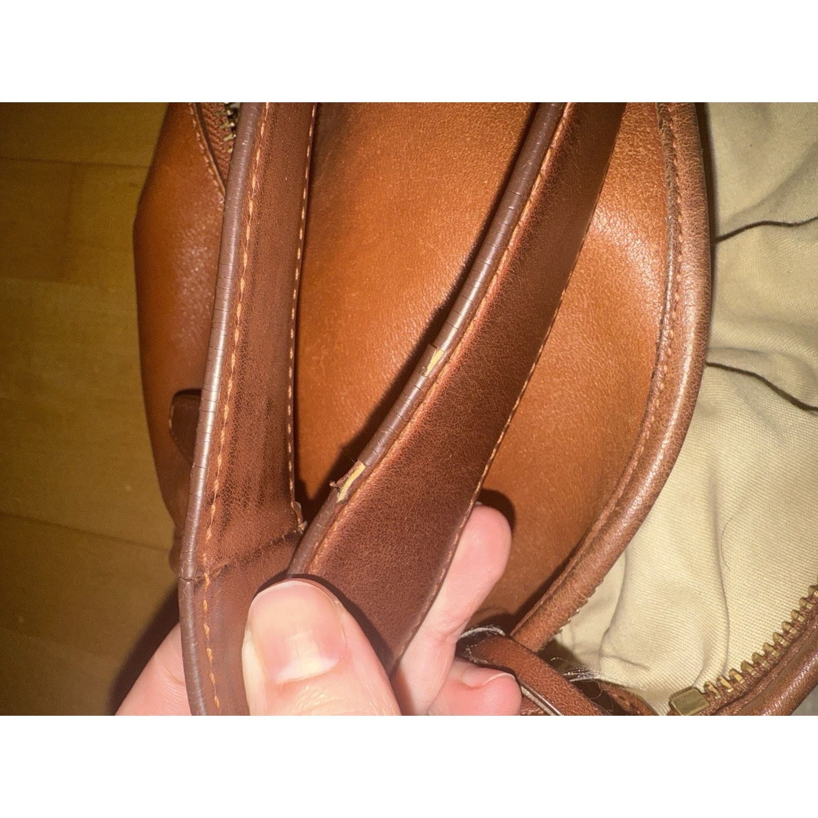 Coach VTG Coach 19893 Hobo Cognac XL Leather Shoulder Tassels Y2K Size ONE SIZE - 7 Thumbnail