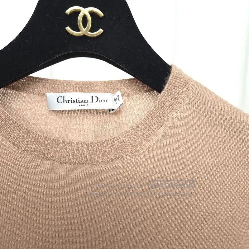Dior Dior Nude Cashmere Short Sleeve Sweater . Size XS / US 0-2 / IT 36-38 - 3 Thumbnail