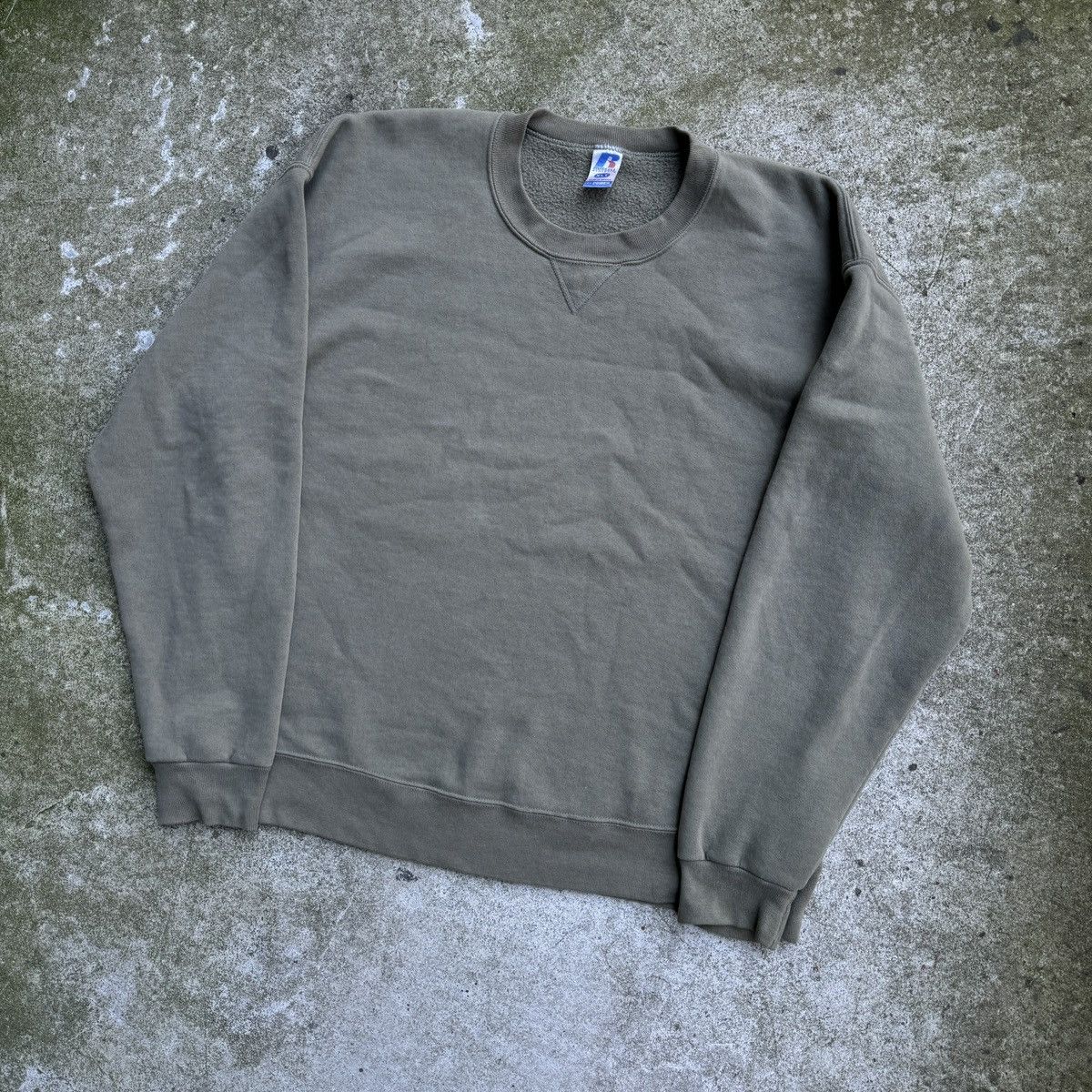 Vintage Beige Tan Russell Sweatshirt Thrashed Faded ERD Grunge Size US XL / EU 56 / 4 - 5 Thumbnail