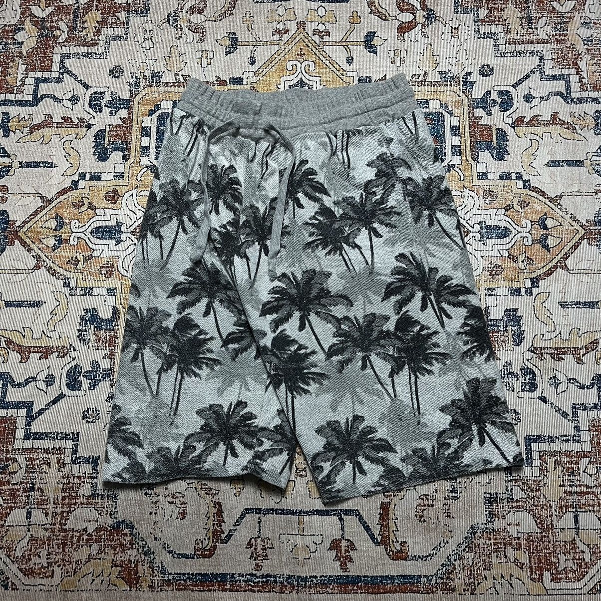 Japanese Brand Relaxed short pants coconut fleece japanese brand Size US 36 / EU 52 - 1 Thumbnail