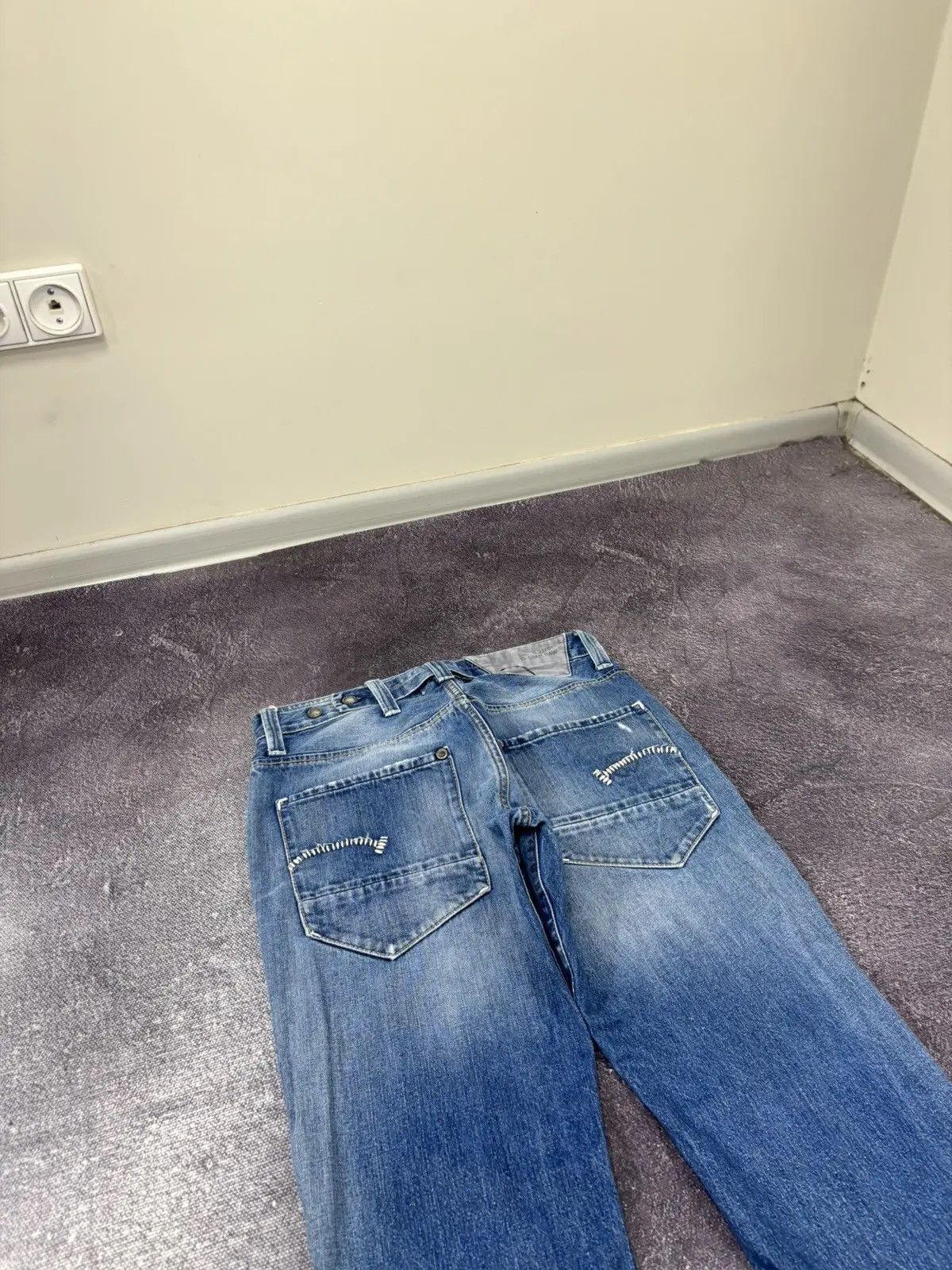 G-Star × Vintage Vintage G-Star Raw Y2K Faded Blue Avant Garde Denim Jeans Size US 32 / EU 48 - 4 Thumbnail