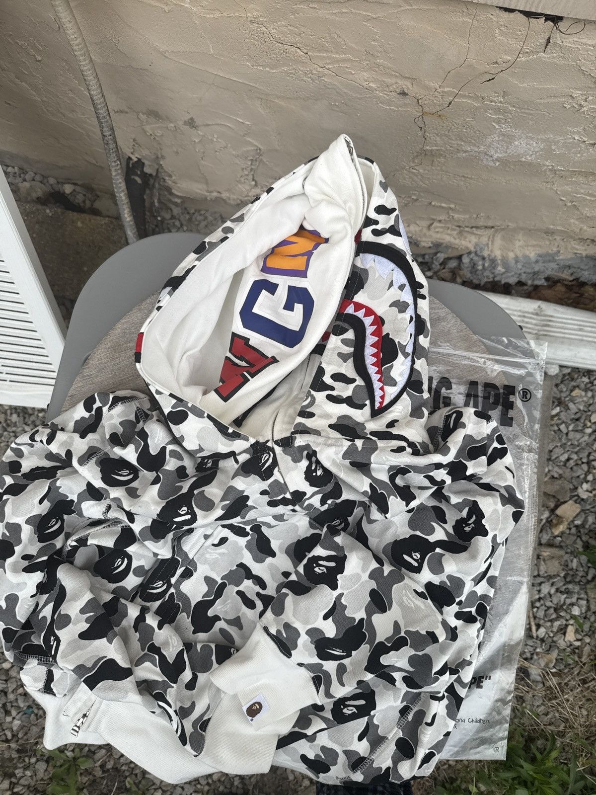 Bape Bape Hoodie Size US XL / EU 56 / 4 - 10 Thumbnail