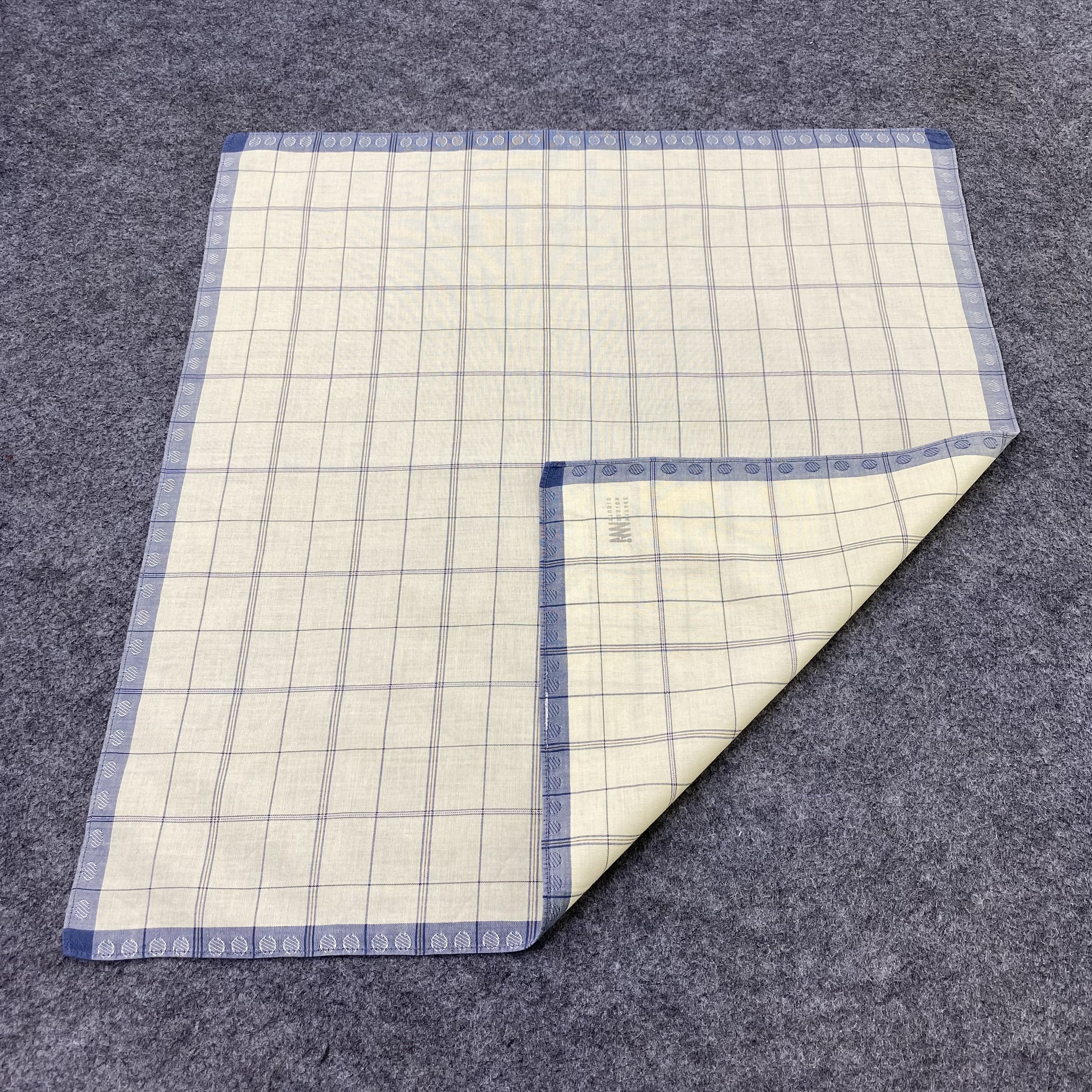Issey Miyake Issey Miyake Handkerchief / Bandana / Neckerchief-B2169 Size ONE SIZE - 5 Thumbnail
