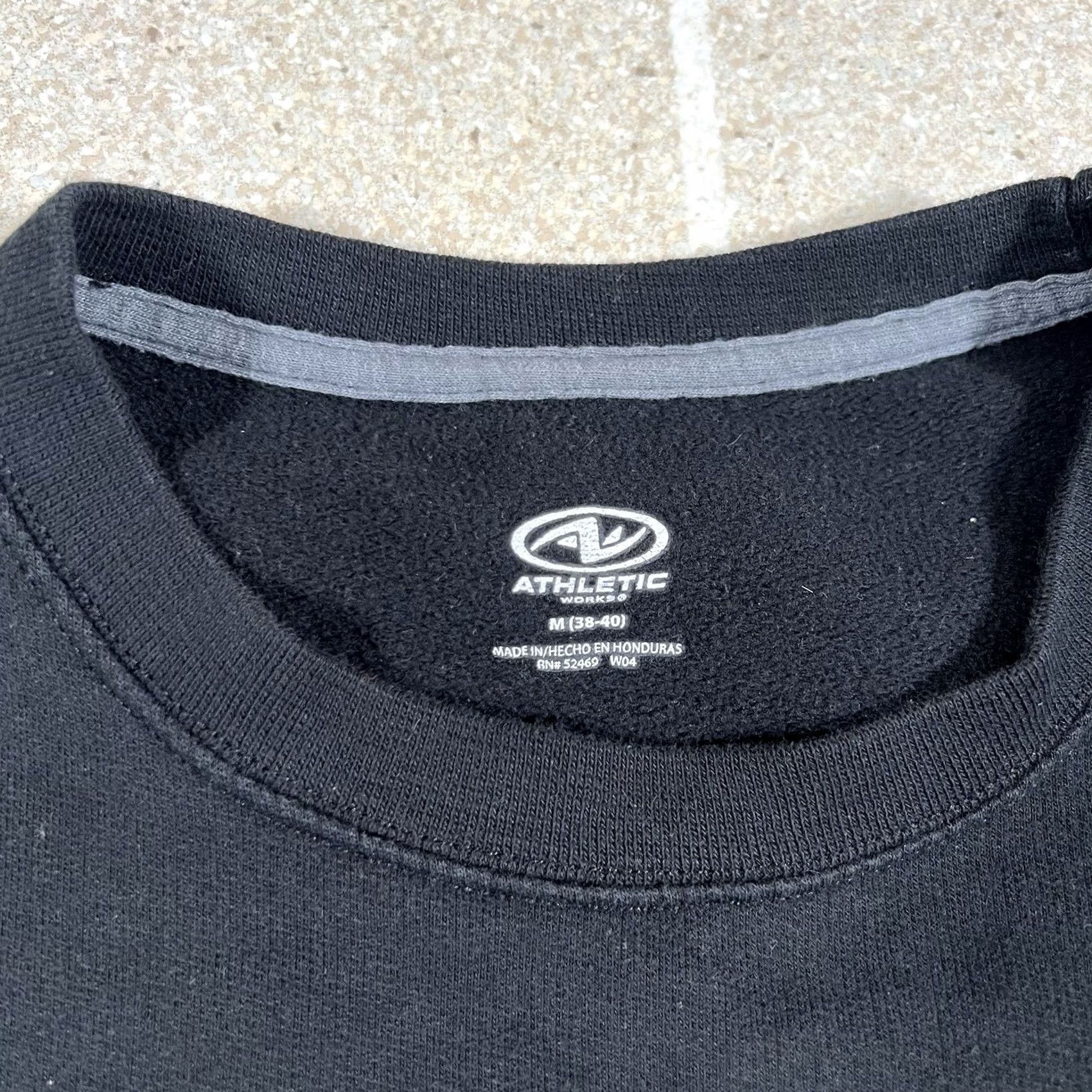 Athletic Works Athletic Works Sweatshirt Mens Pullover Black M Medium Crewneck Sweatshirt Size M Black Mens Pullover Athletic Works Sweatshirt Pullover Crewneck Size US M / EU 48-50 / 2 - 2 Thumbnail