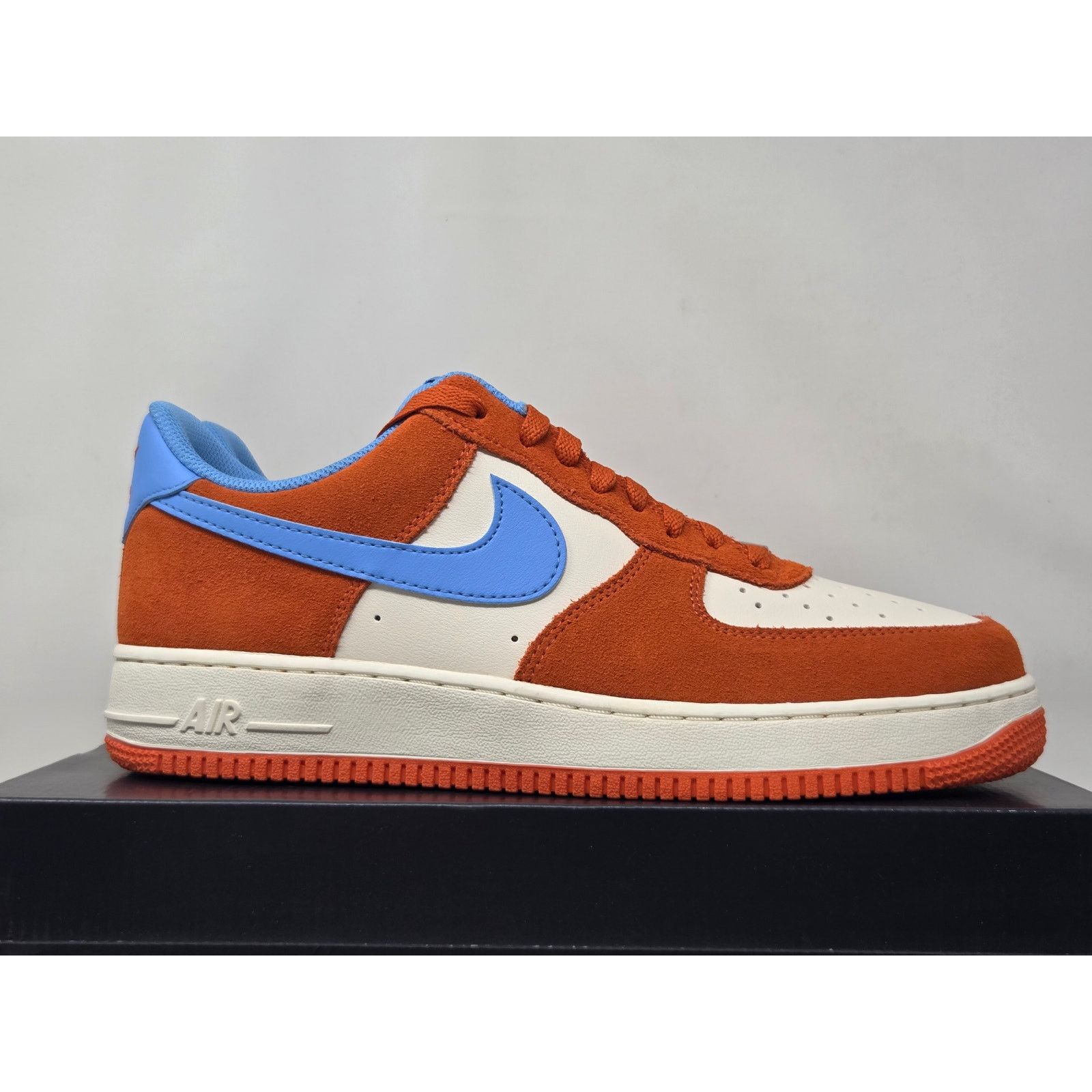 DS Nike Air Force 1 Low \'07 LV8 METS FQ8714-800