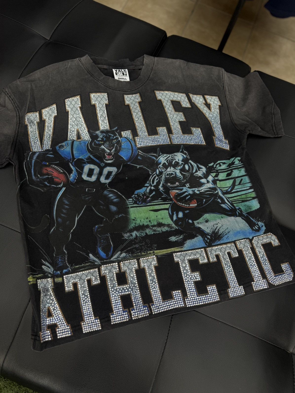 Vale Valley Stone Football Tee Shirt Shiny Size S (NEW) Size US S / EU 44-46 / 1 - 4 Thumbnail