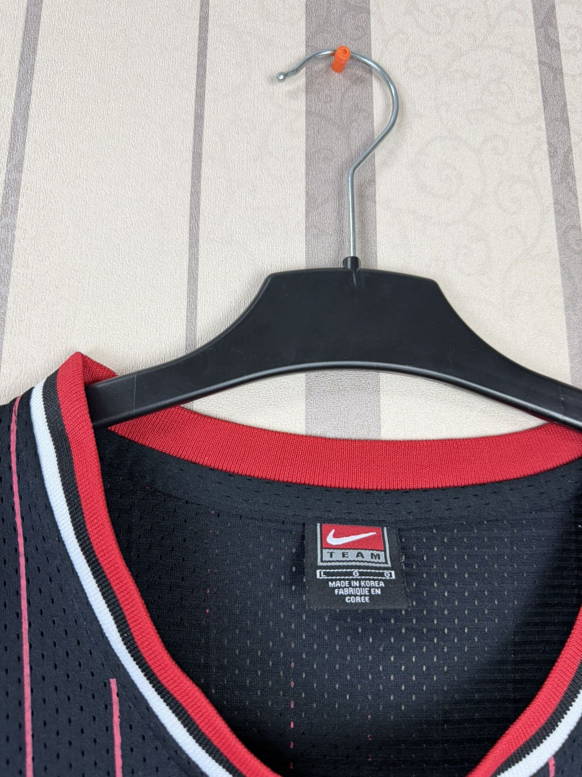 Jordan Brand Vintage Nike NBA Bulls Jordan 23 Jersey Tee Tank 90s Size US L / EU 52-54 / 3 - 6 Thumbnail